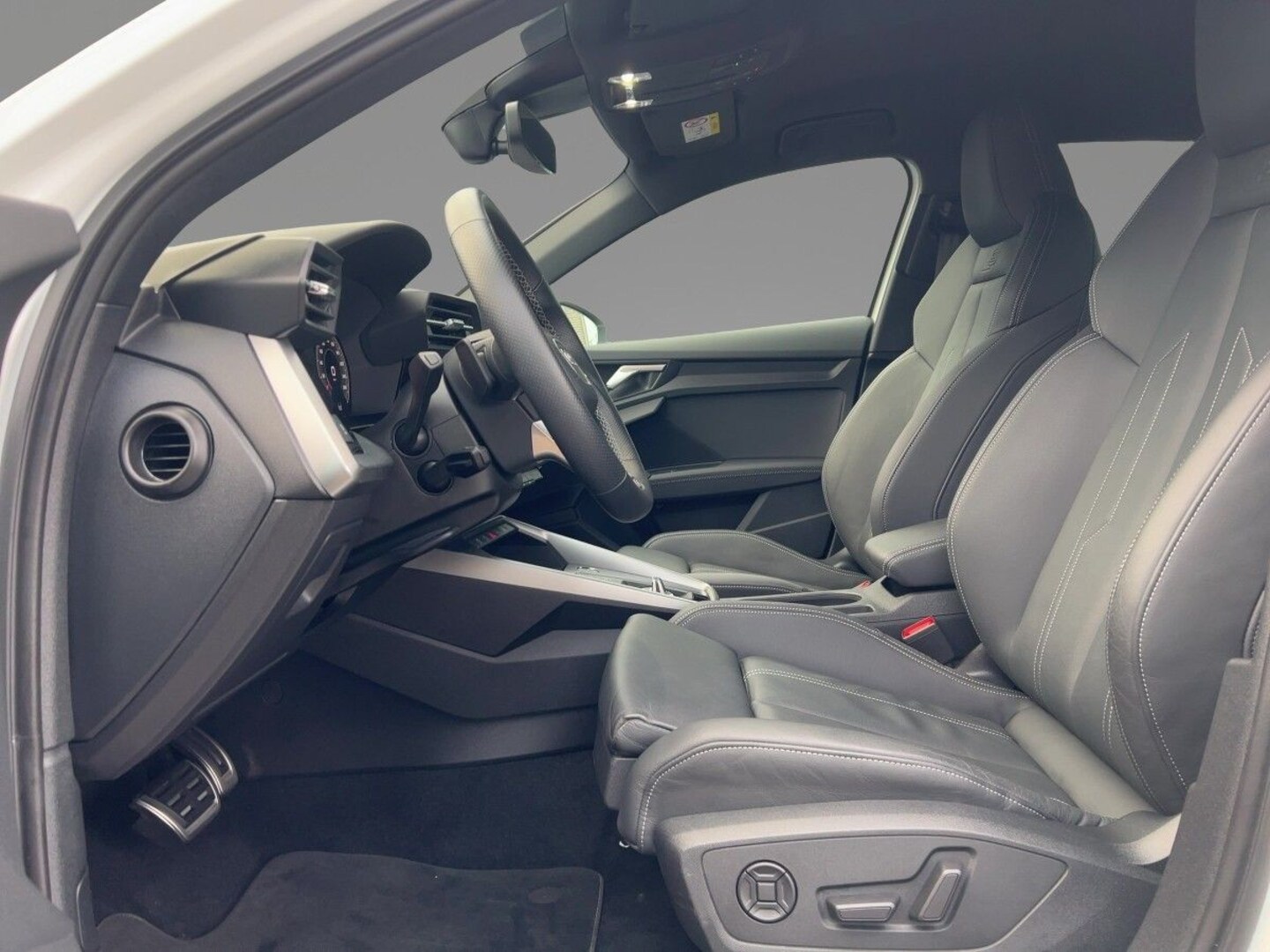 Bild über Audi A3 Sportback advanced 30 TDI S tronic - für weitere Informationen kontaktieren Sie den Audi Partner