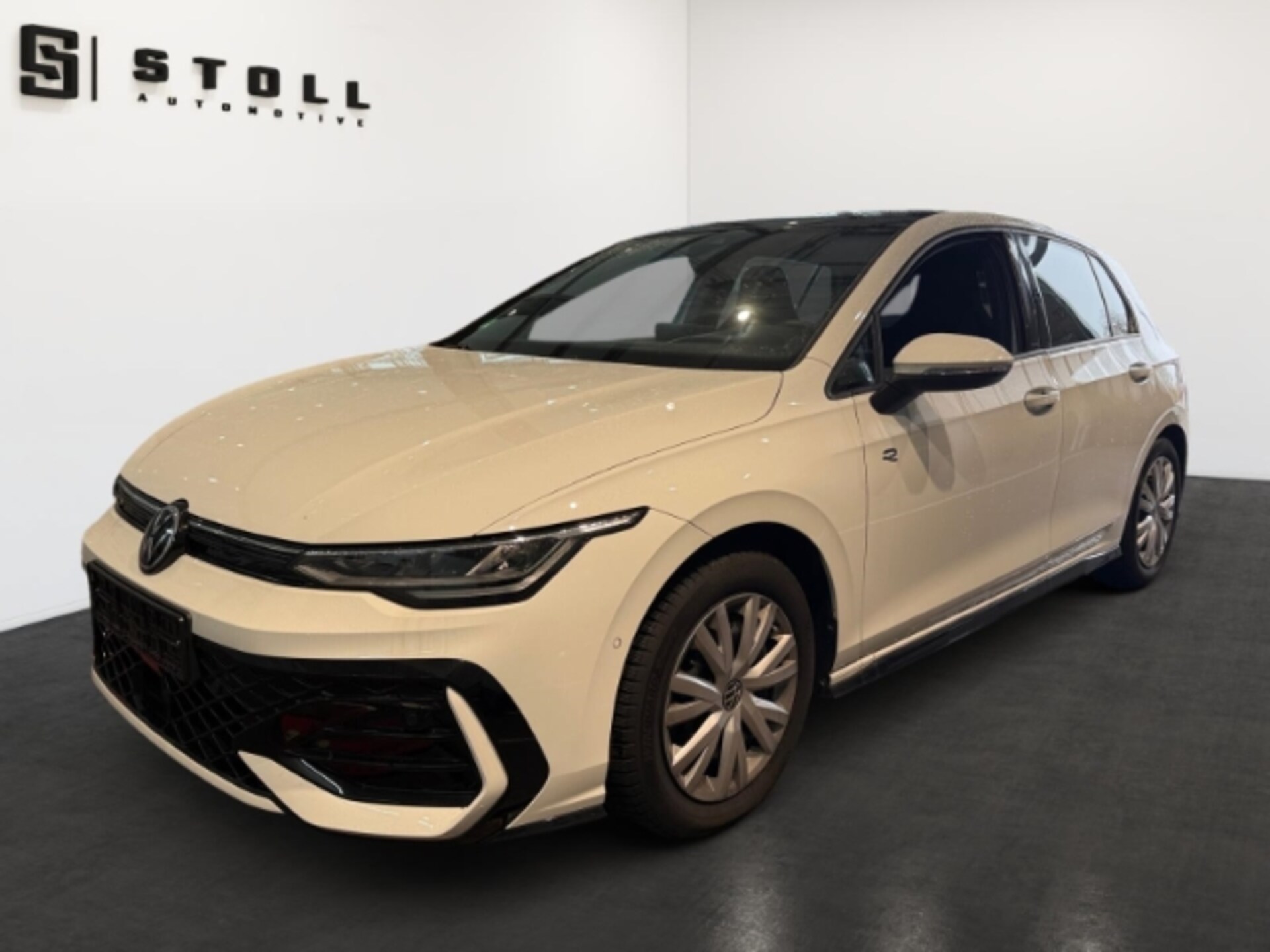 Volkswagen Golf R-Line