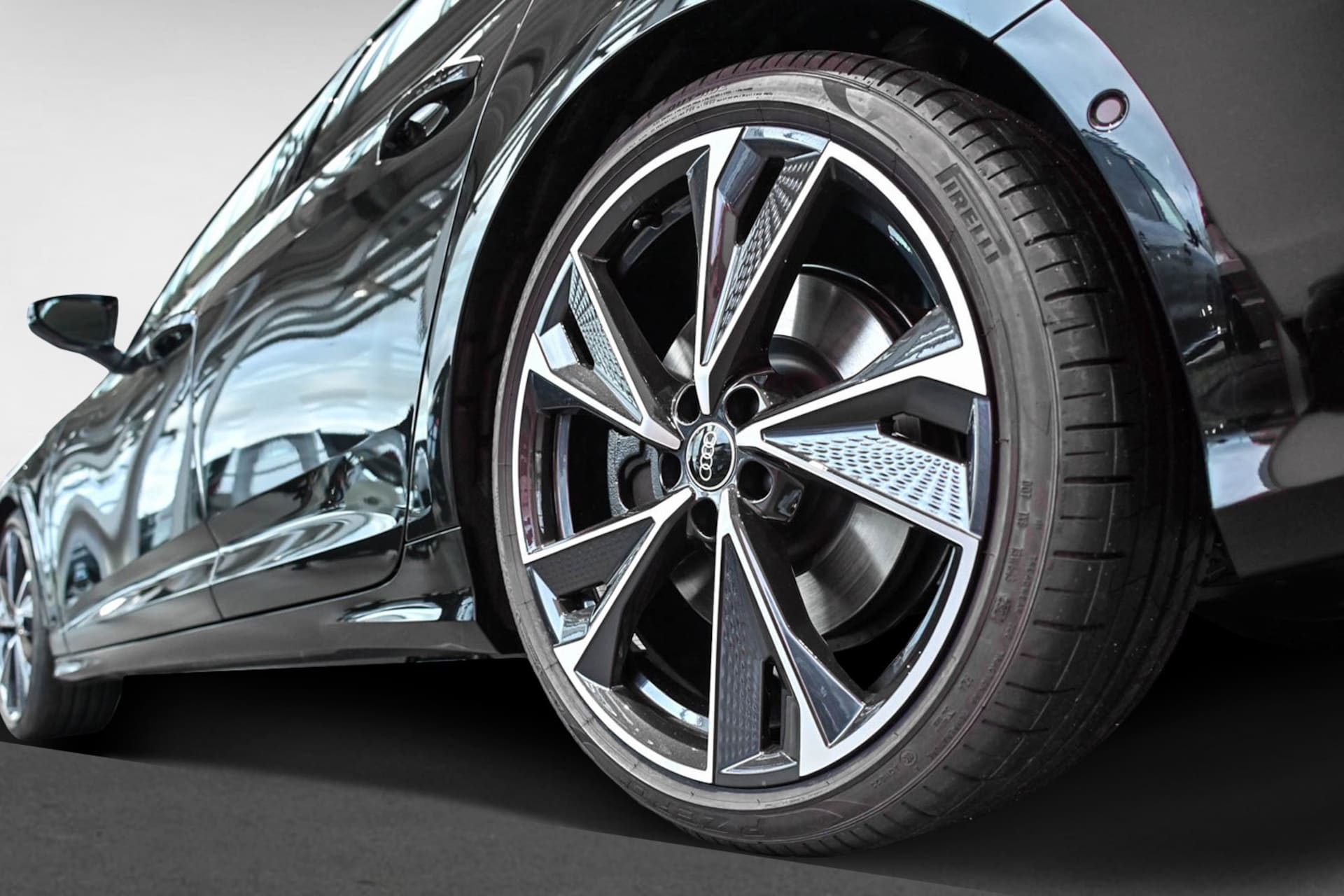 Audi S6 Avant