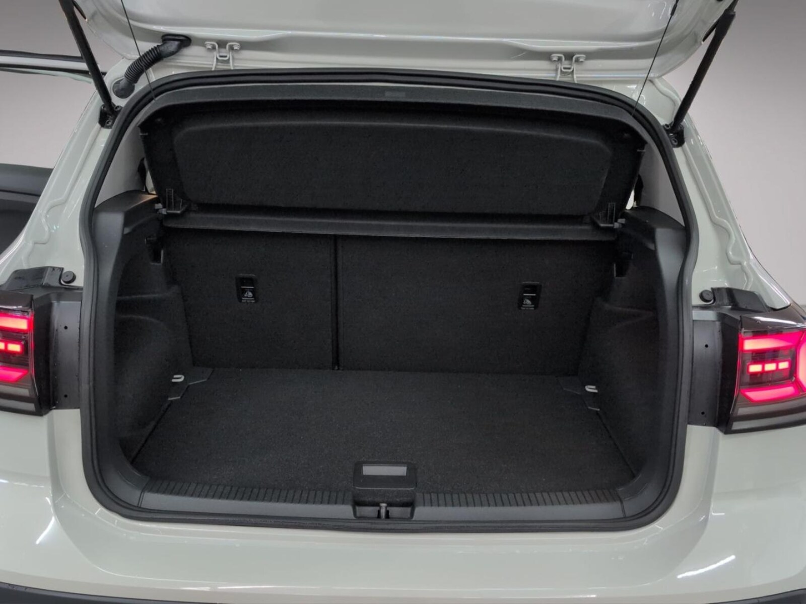 Volkswagen T-Cross – Bild 14