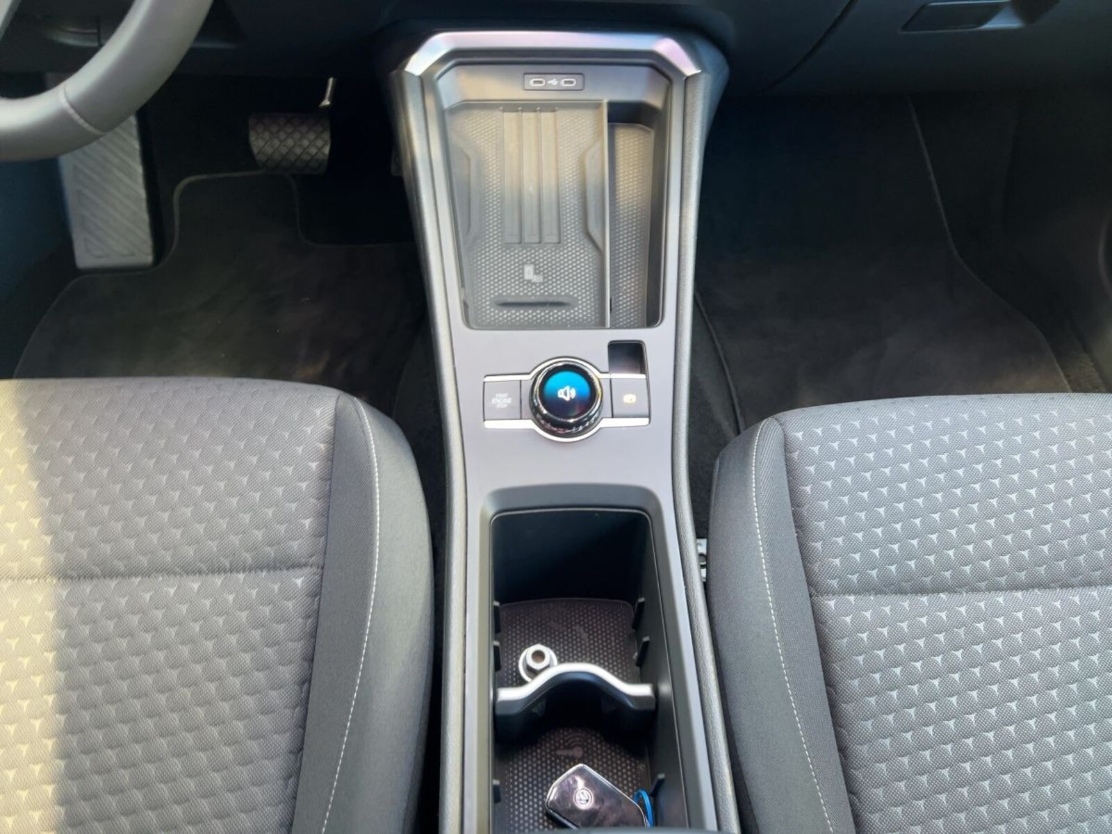 Volkswagen T-Roc – Bild 12
