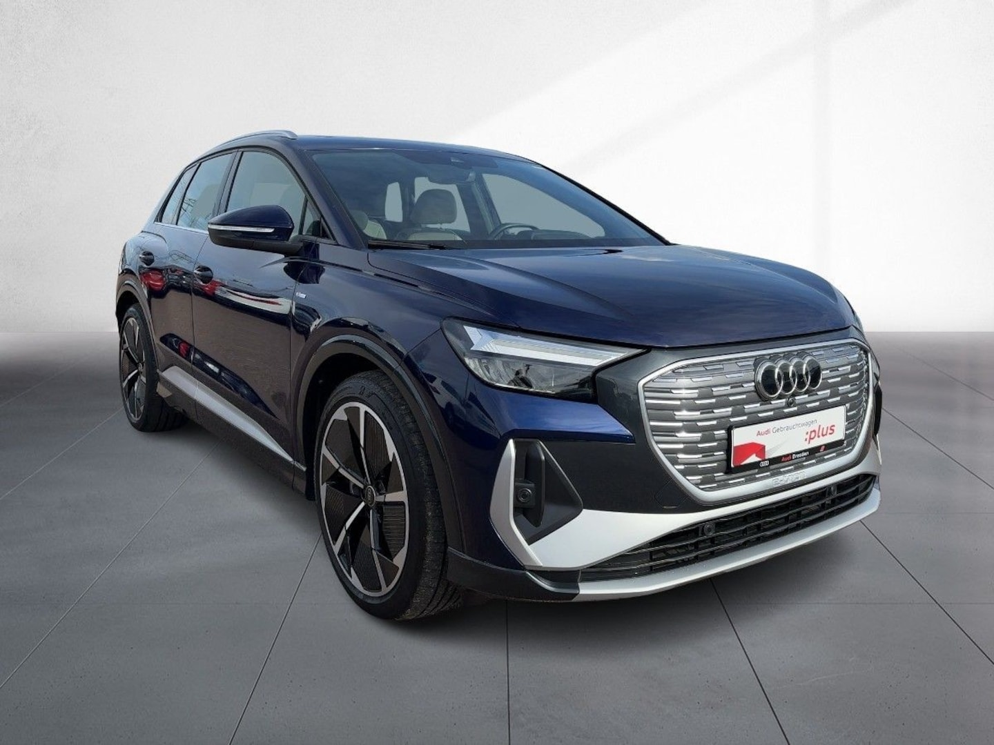 Bild über Audi Q4 e-tron 40 e-tron - für weitere Informationen kontaktieren Sie den Audi Partner
