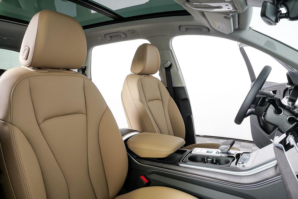 2025 Audi Q7 Premium Plus - Photo 24
