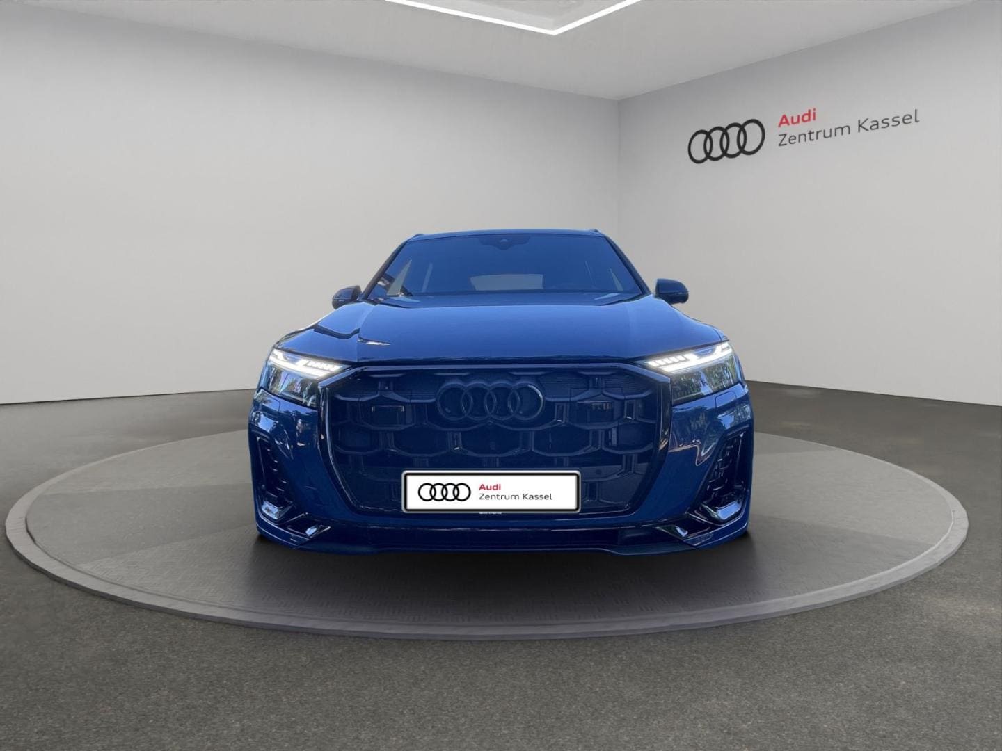 Bild über Audi Q7 SUV TFSI e S line business TFSI e quattro 290 kW tiptronic - für weitere Informationen kontaktieren Sie den Audi Partner