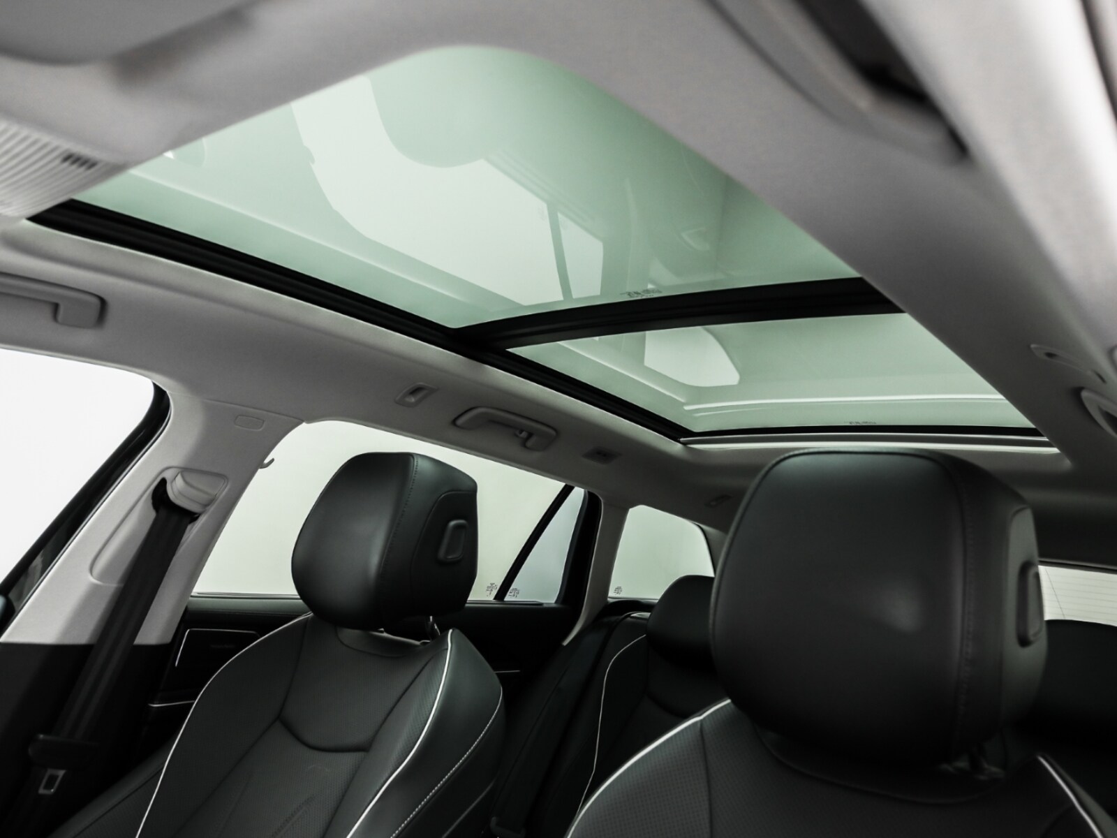 Volkswagen Passat – Bild 8