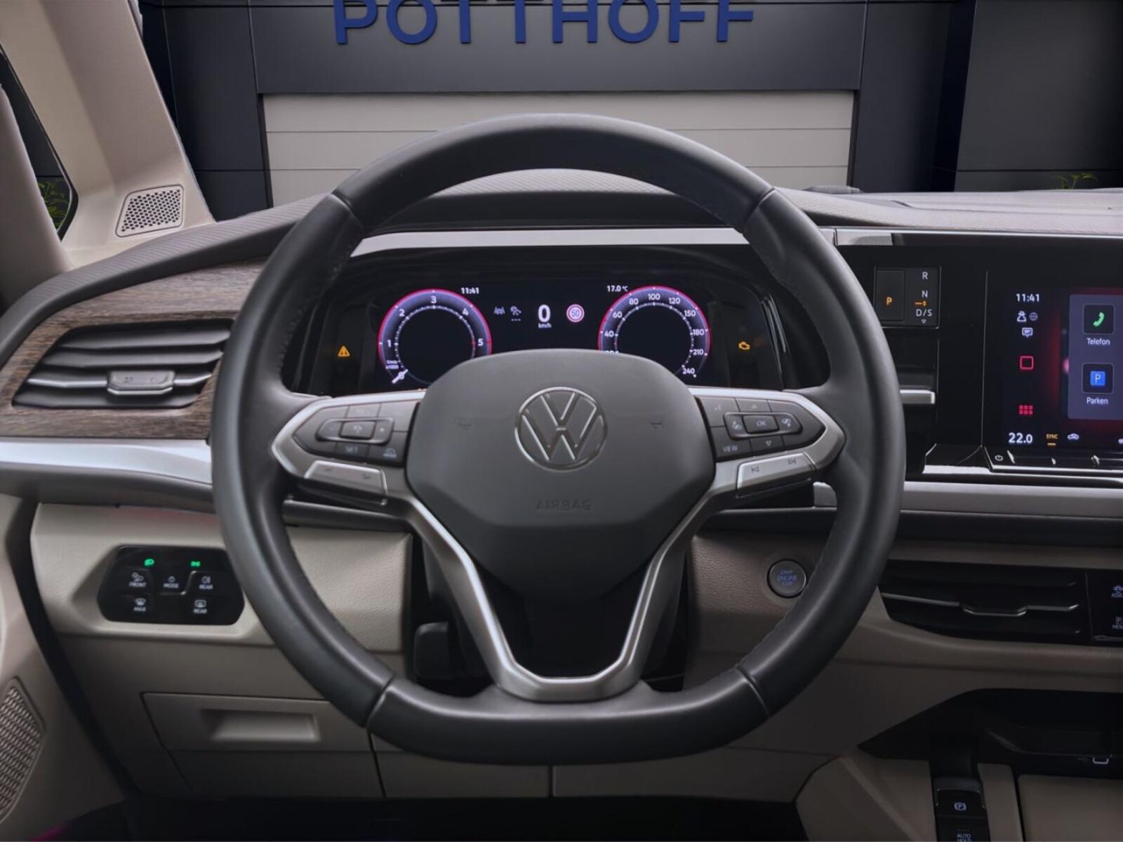 Volkswagen Multivan Langversion – Bild 11