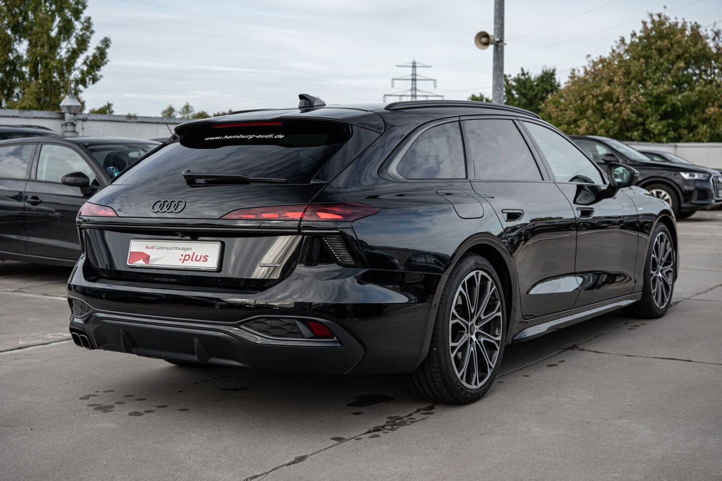Bild über Audi A6 Avant TDI quattro 220 kW S tronic - für weitere Informationen kontaktieren Sie den Audi Partner