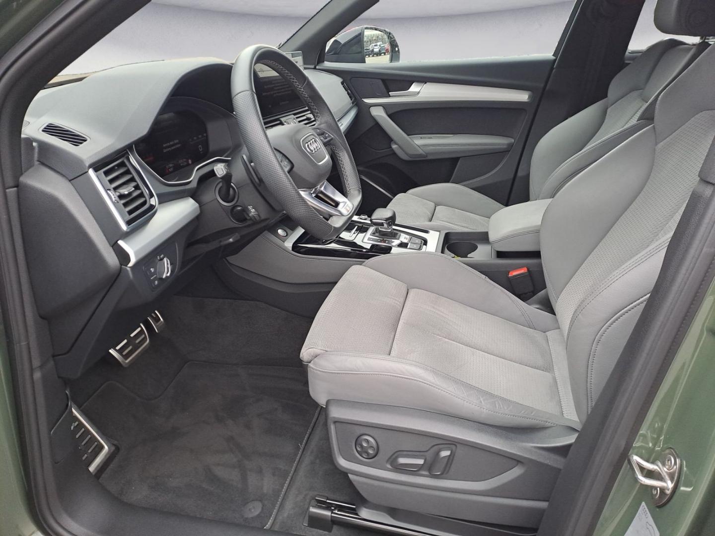 Image about Audi SQ5 TDI tiptronic