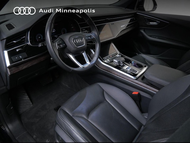 2021 Audi Q8
