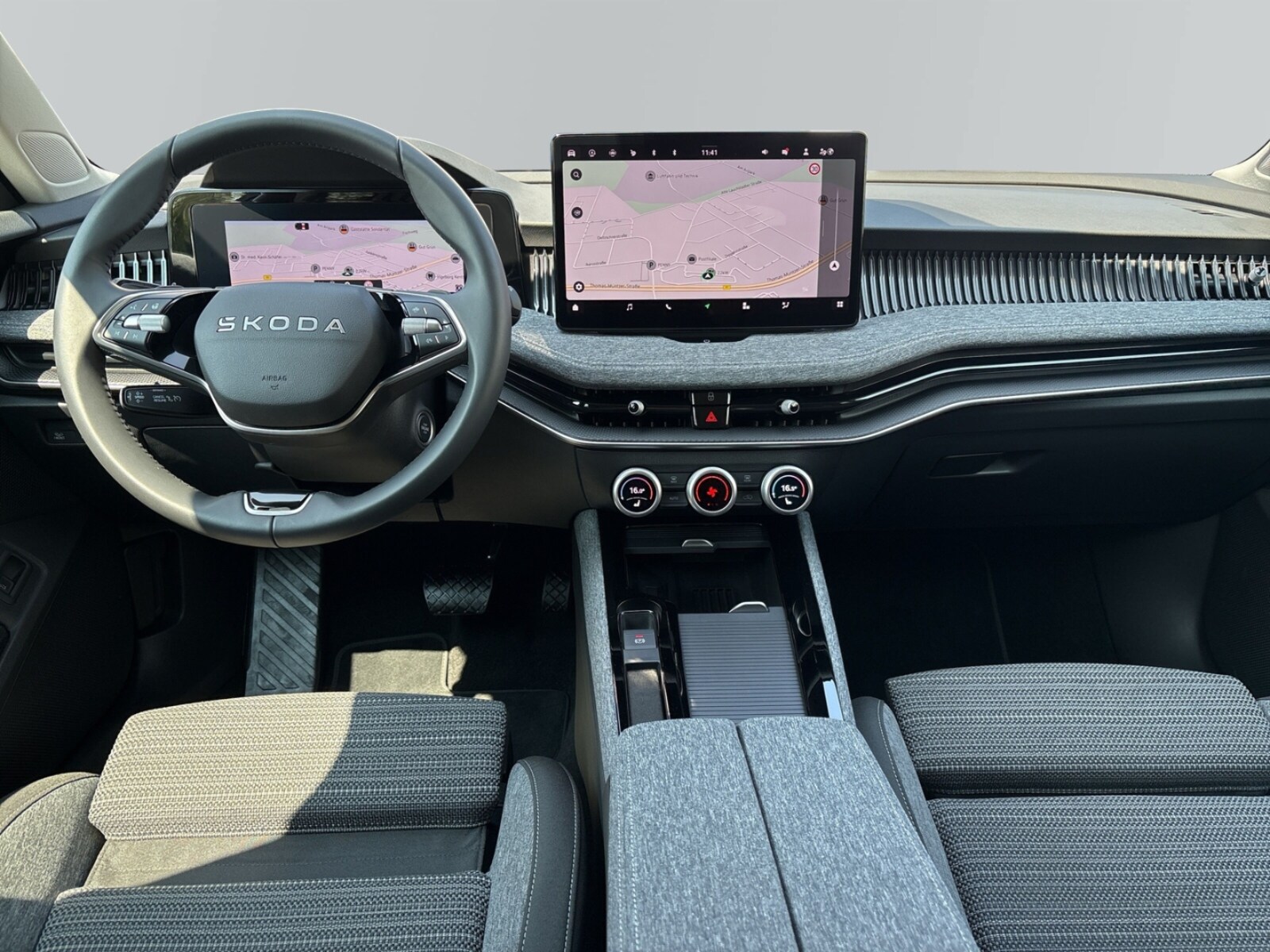 Škoda Superb Combi – Bild 11
