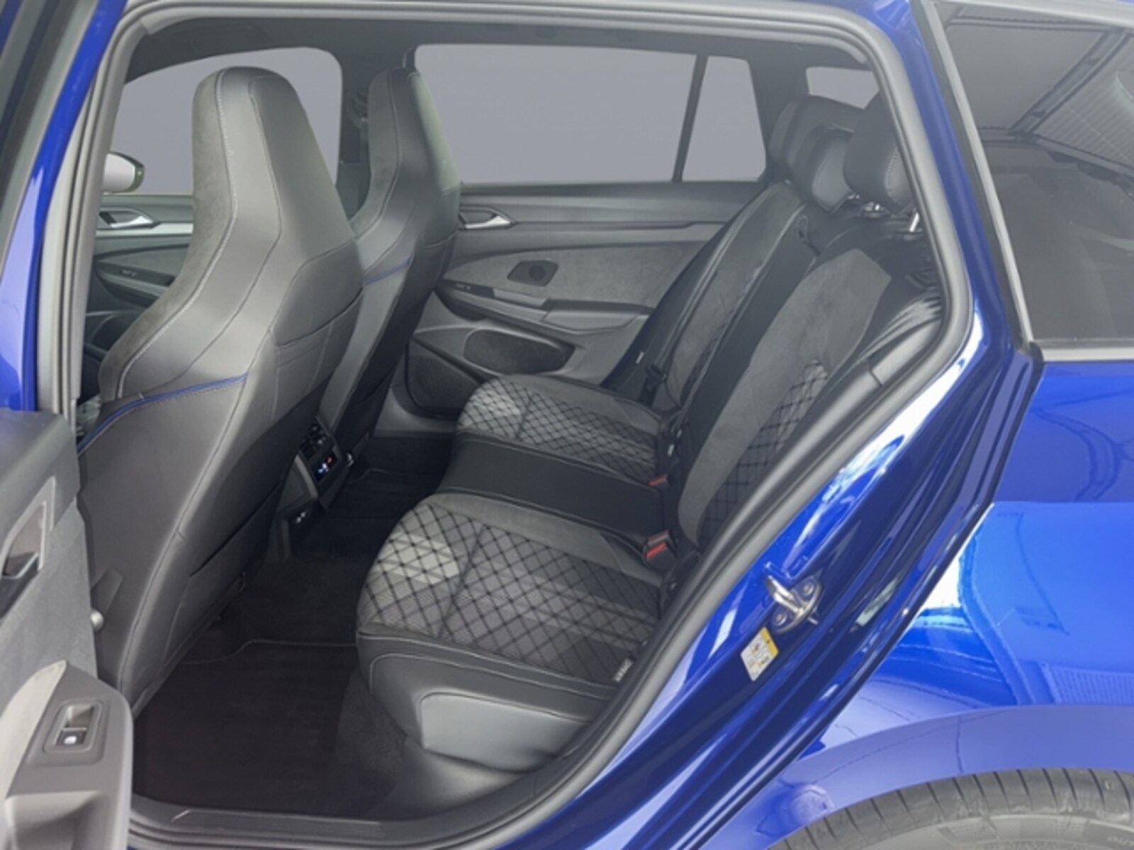 Volkswagen Golf Variant – Bild 13