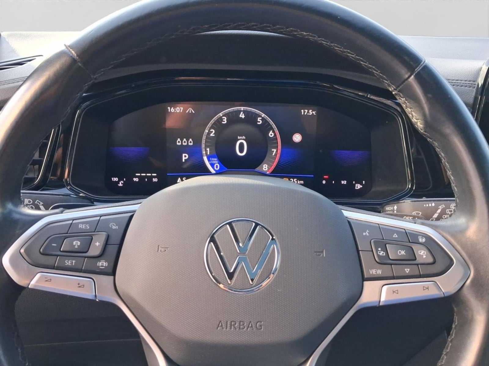 Volkswagen T-Roc – Bild 10