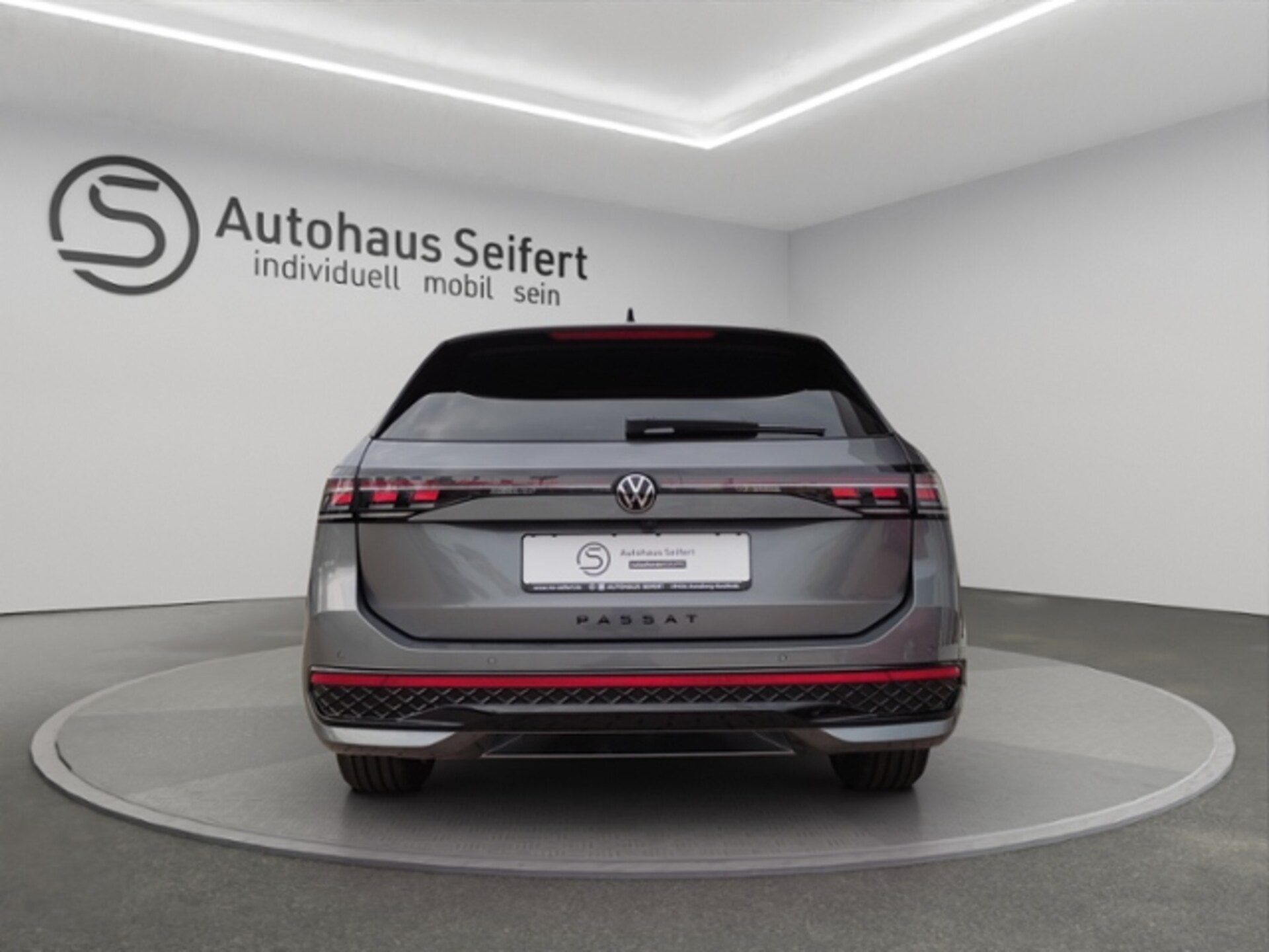 Volkswagen Passat R-Line