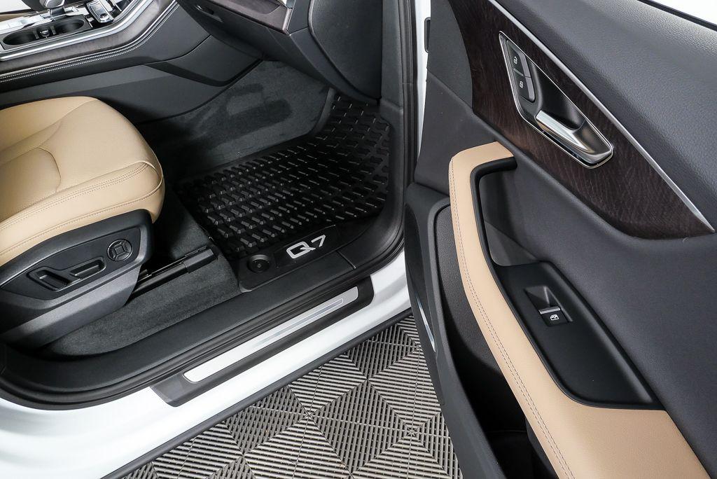 2025 Audi Q7 Premium Plus - Photo 26