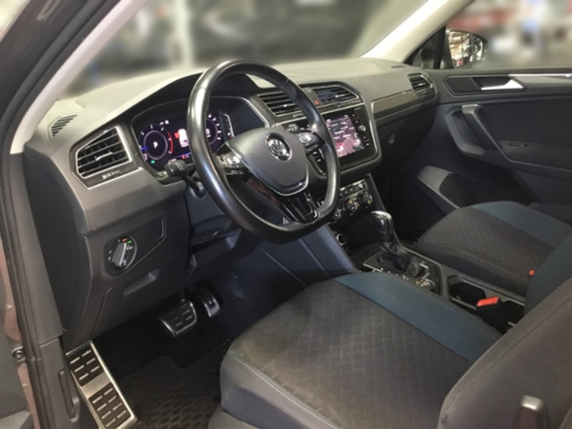 Volkswagen Tiguan IQ.DRIVE