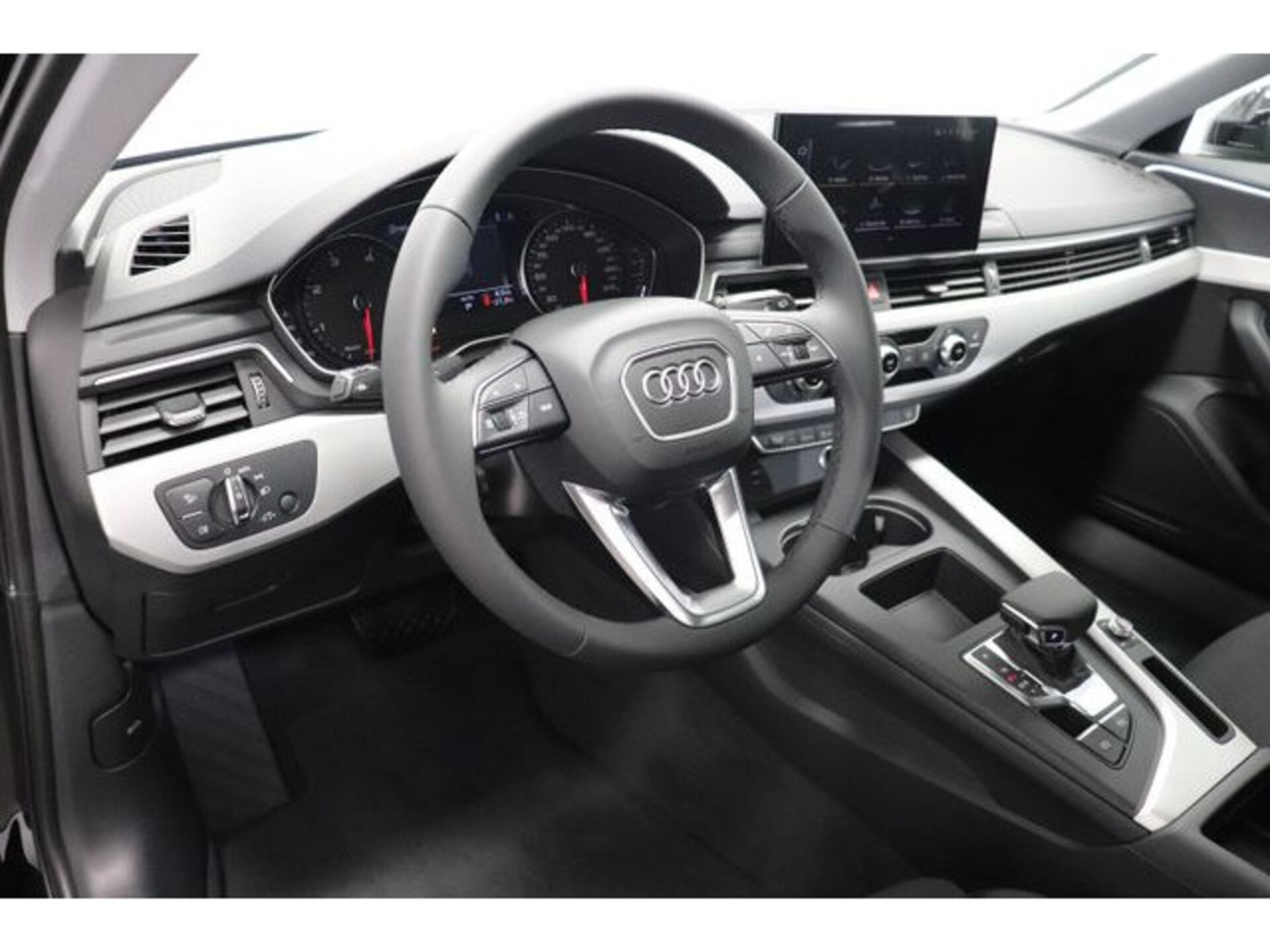 Audi A4 Avant Advanced