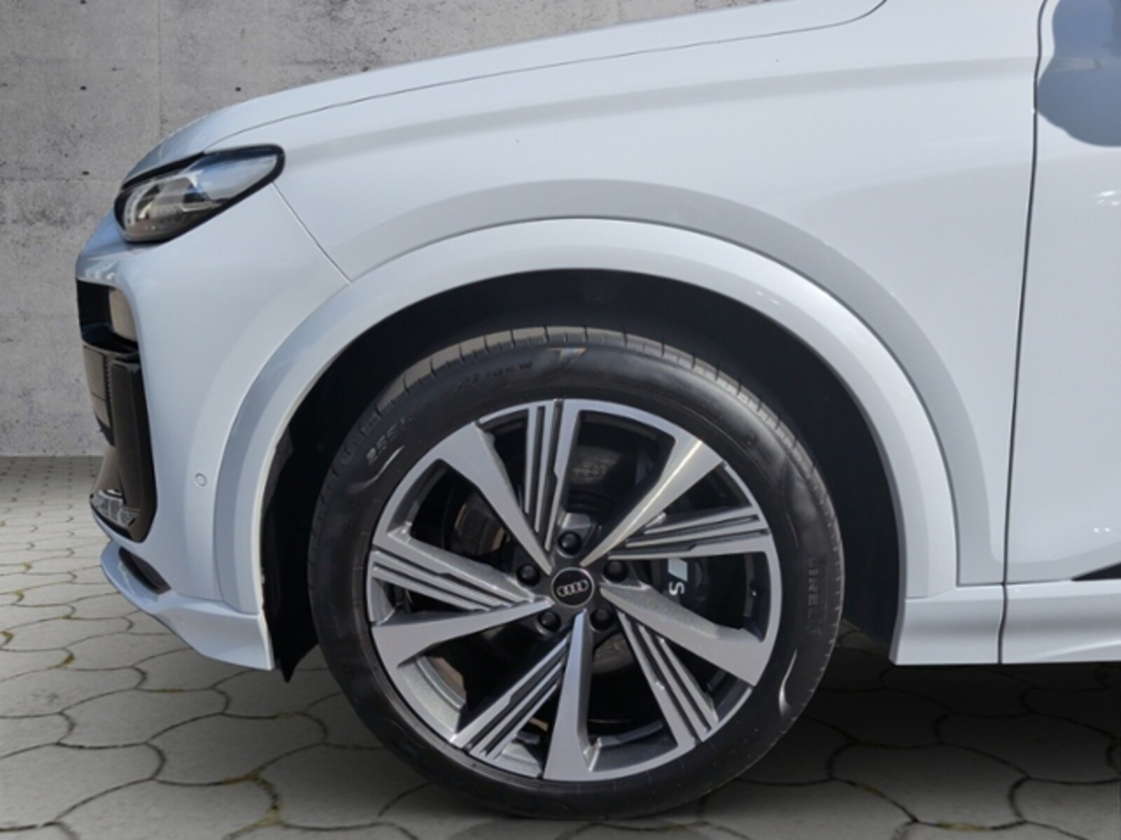Audi SQ6 e-tron – Bild 13
