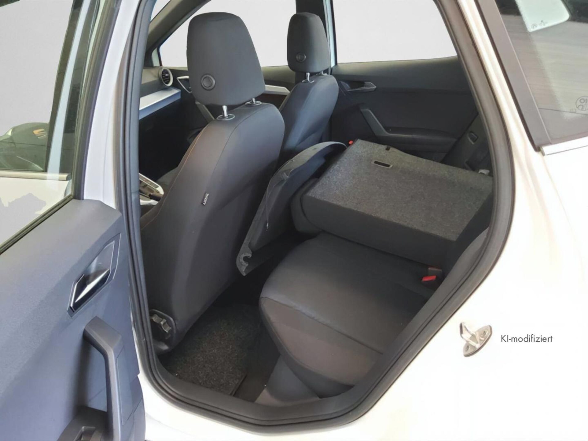 SEAT Arona FR