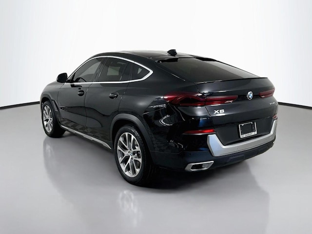 2021 BMW X6