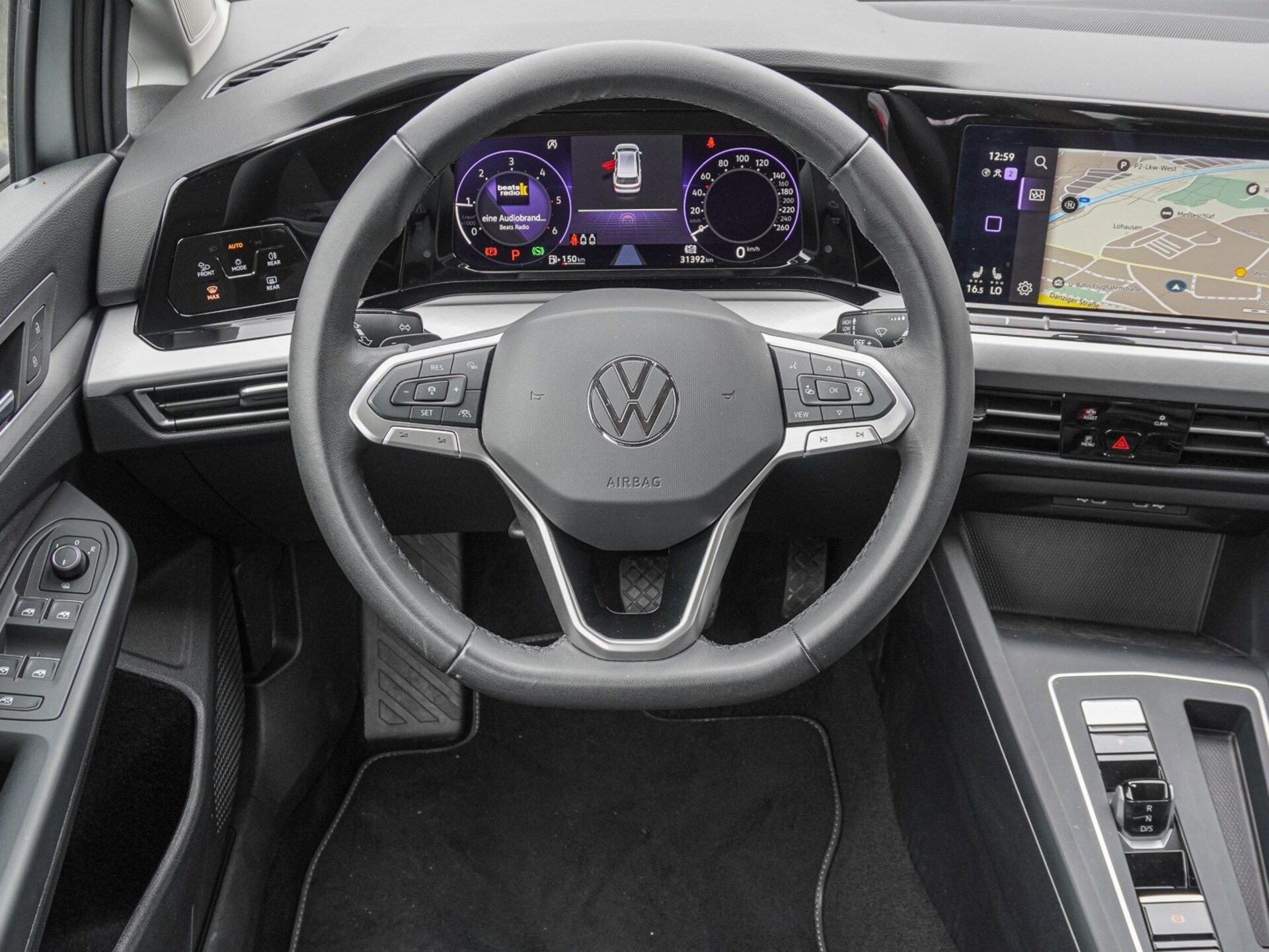 Volkswagen Golf Variant Life