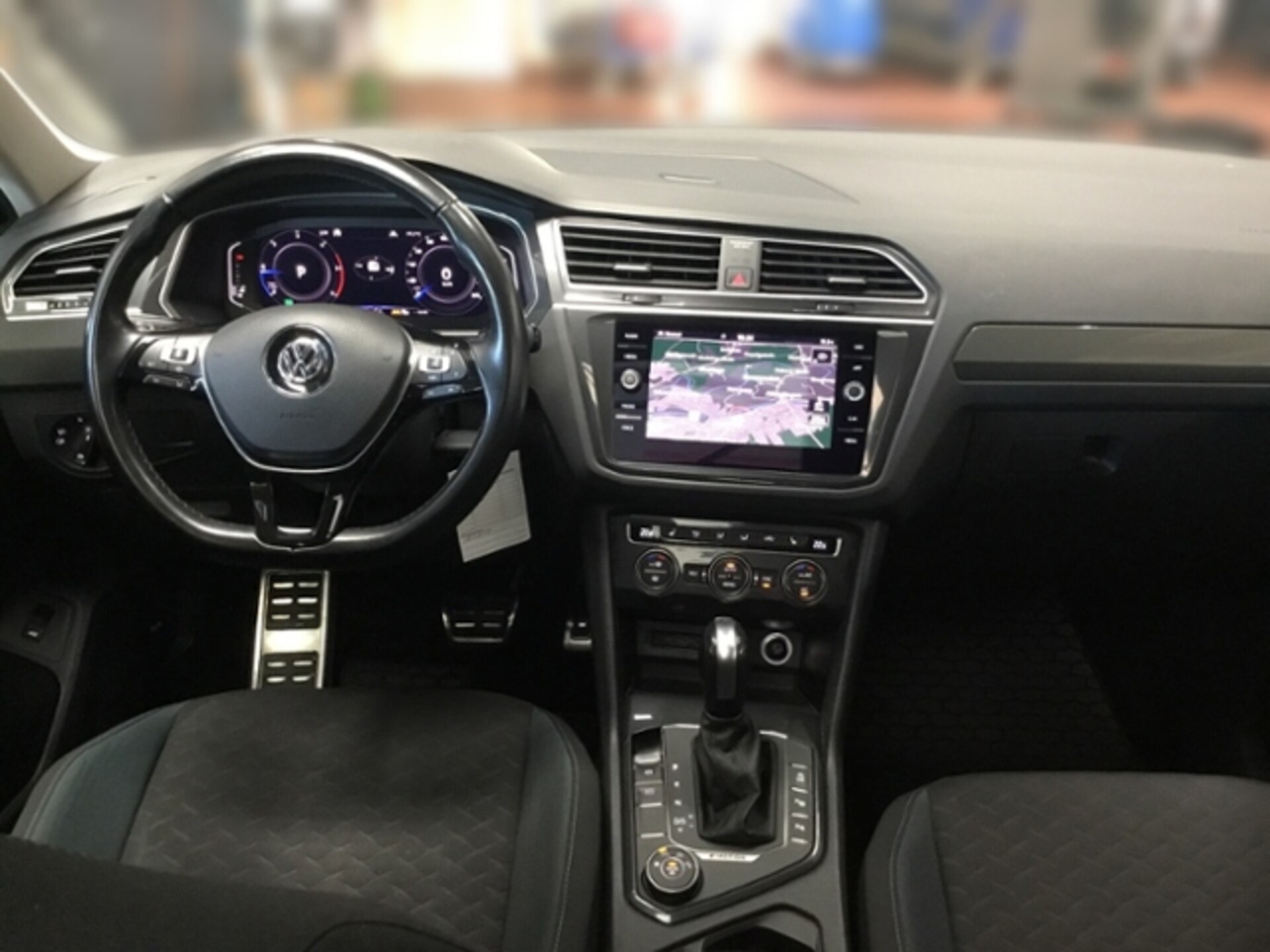 Volkswagen Tiguan IQ.DRIVE