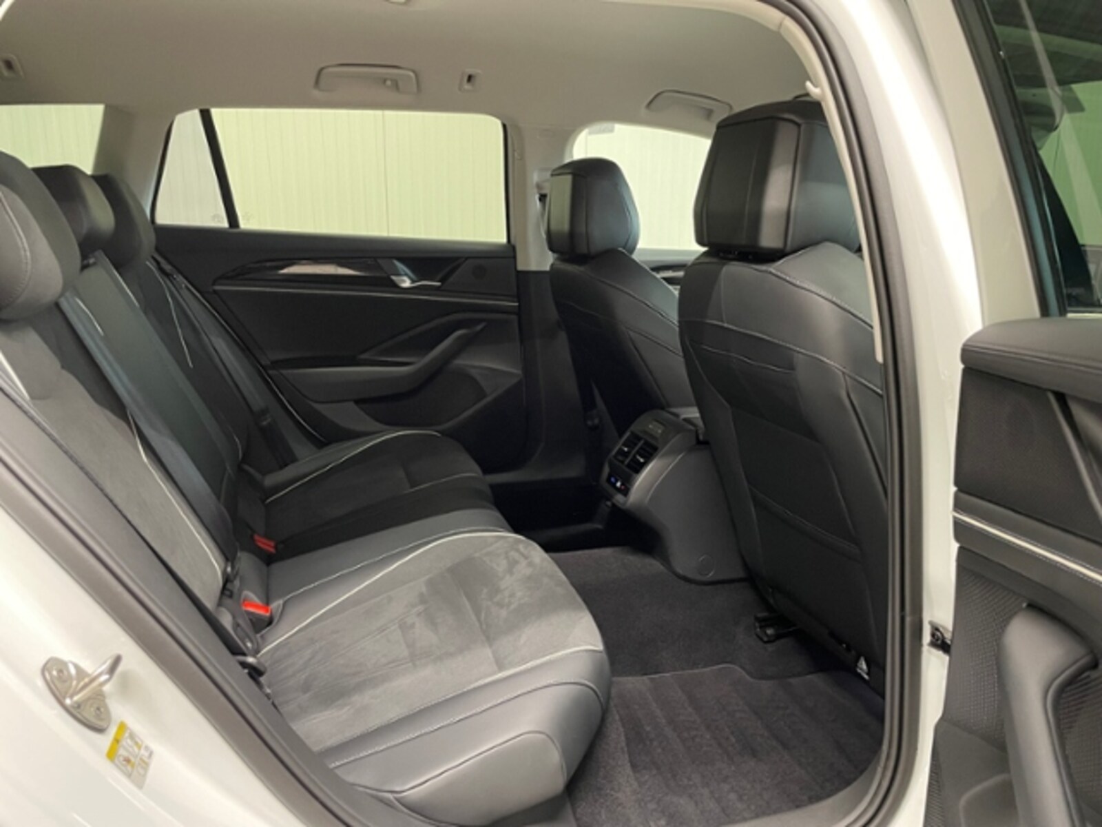 Volkswagen Passat – Bild 25