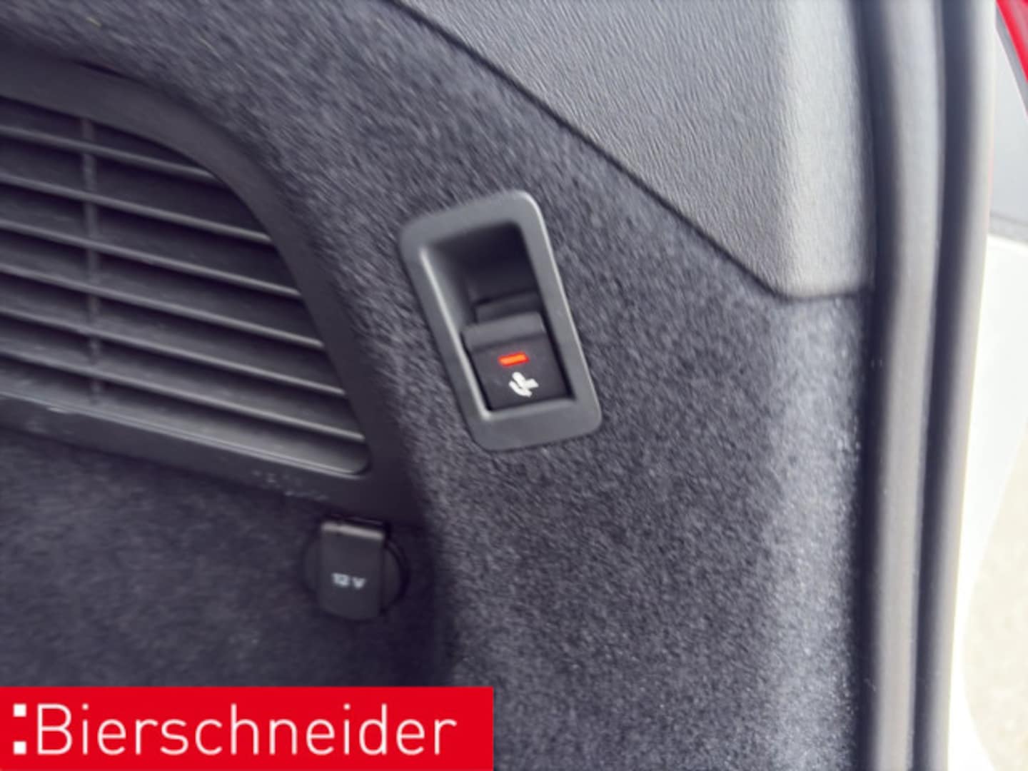 Bild über Audi A5 Avant TDI quattro 150 kW S tronic - für weitere Informationen kontaktieren Sie den Audi Partner
