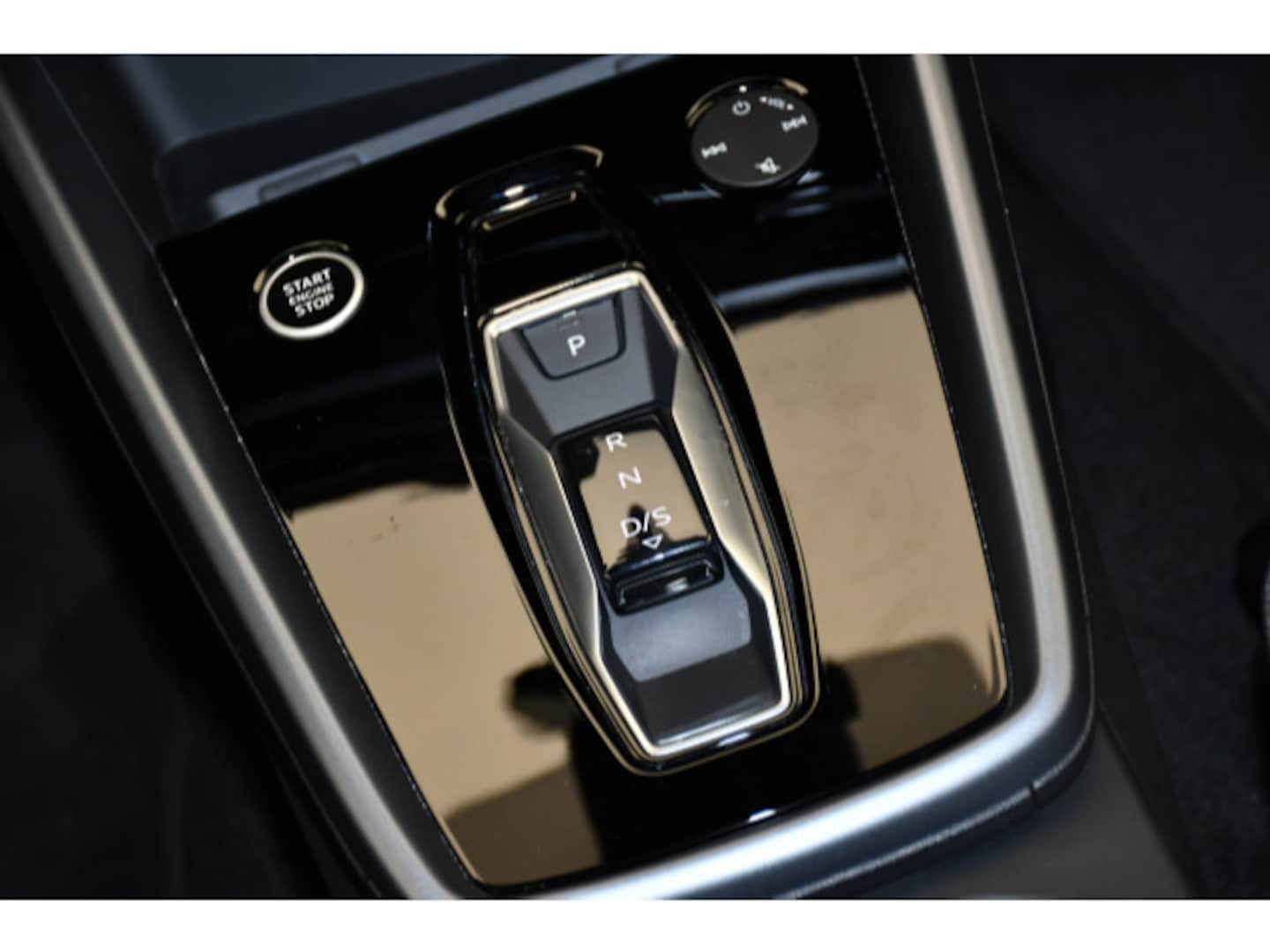 Bild über Audi A3 Limousine advanced 35 TDI S tronic - für weitere Informationen kontaktieren Sie den Audi Partner