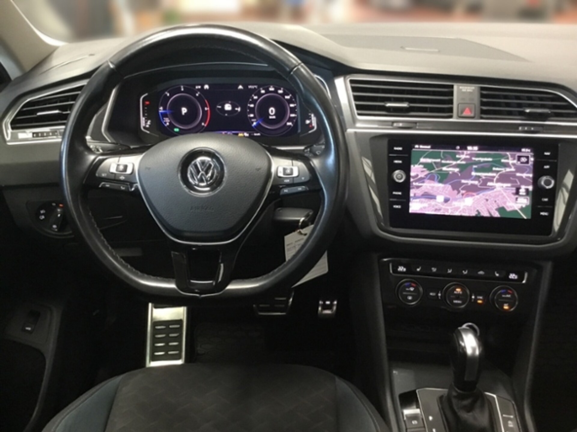 Volkswagen Tiguan IQ.DRIVE