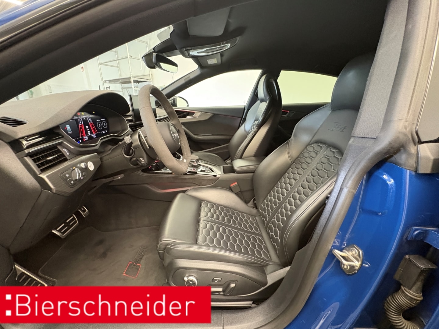 Bild über Audi RS 5 Sportback TFSI quattro tiptronic - für weitere Informationen kontaktieren Sie den Audi Partner