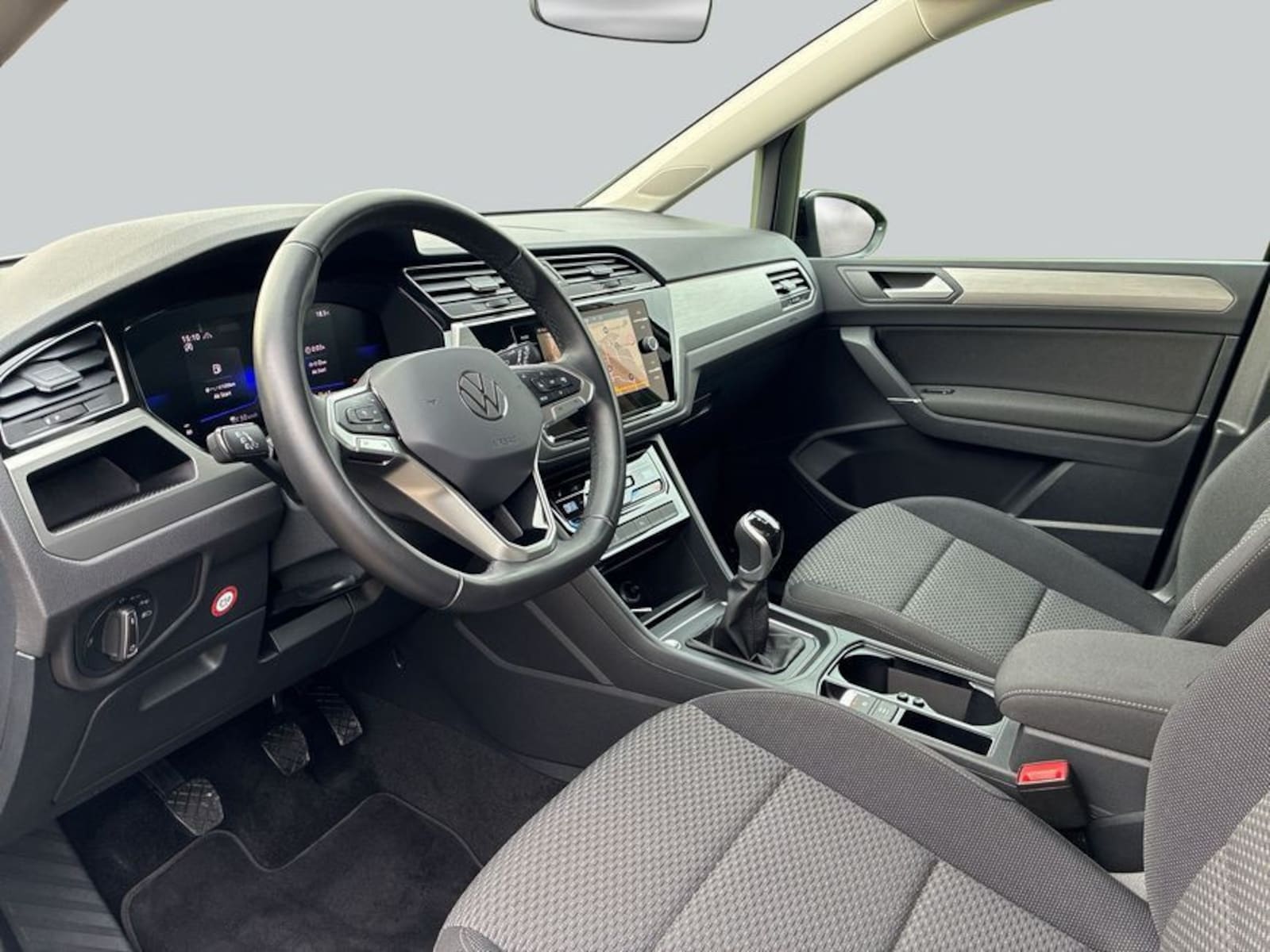 Volkswagen Touran – Bild 9