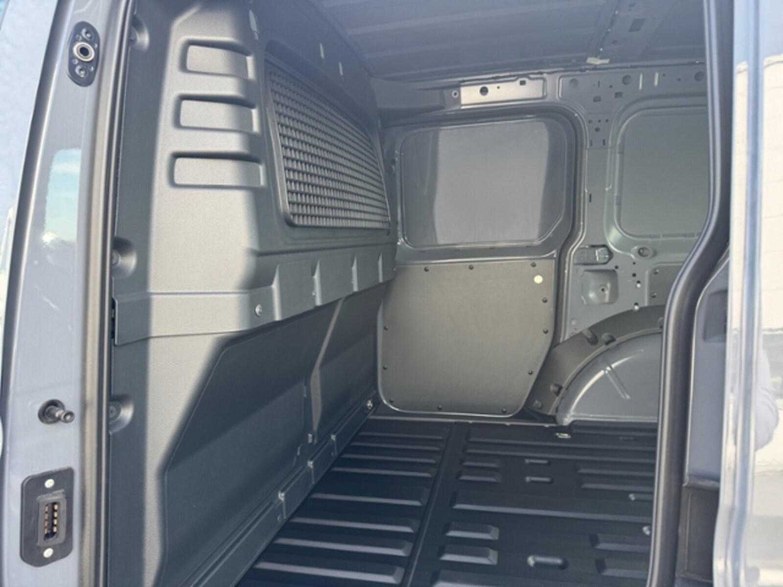 Volkswagen Caddy Cargo – Bild 10