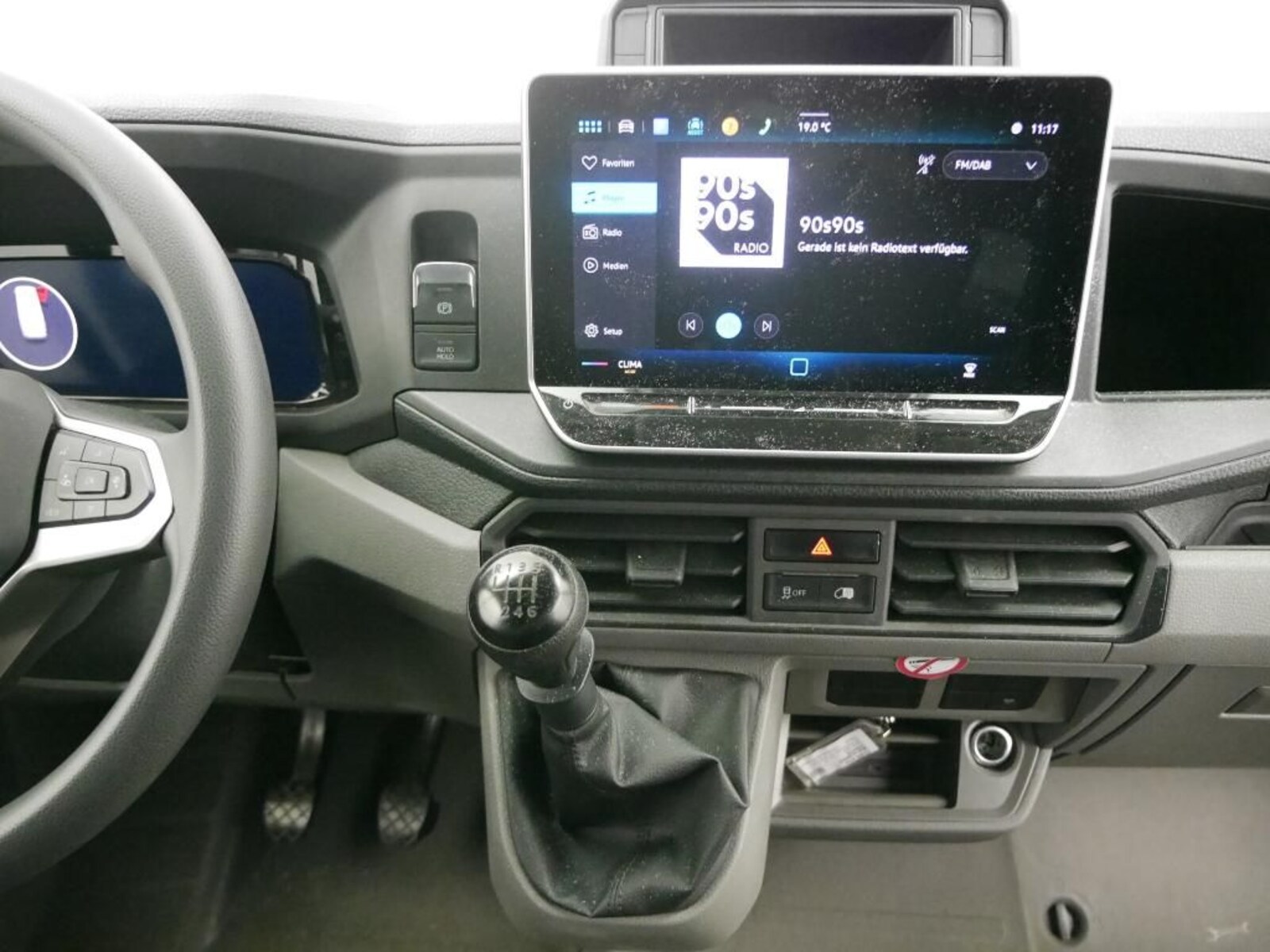 Volkswagen Crafter Kasten langer Radstand – Bild 9