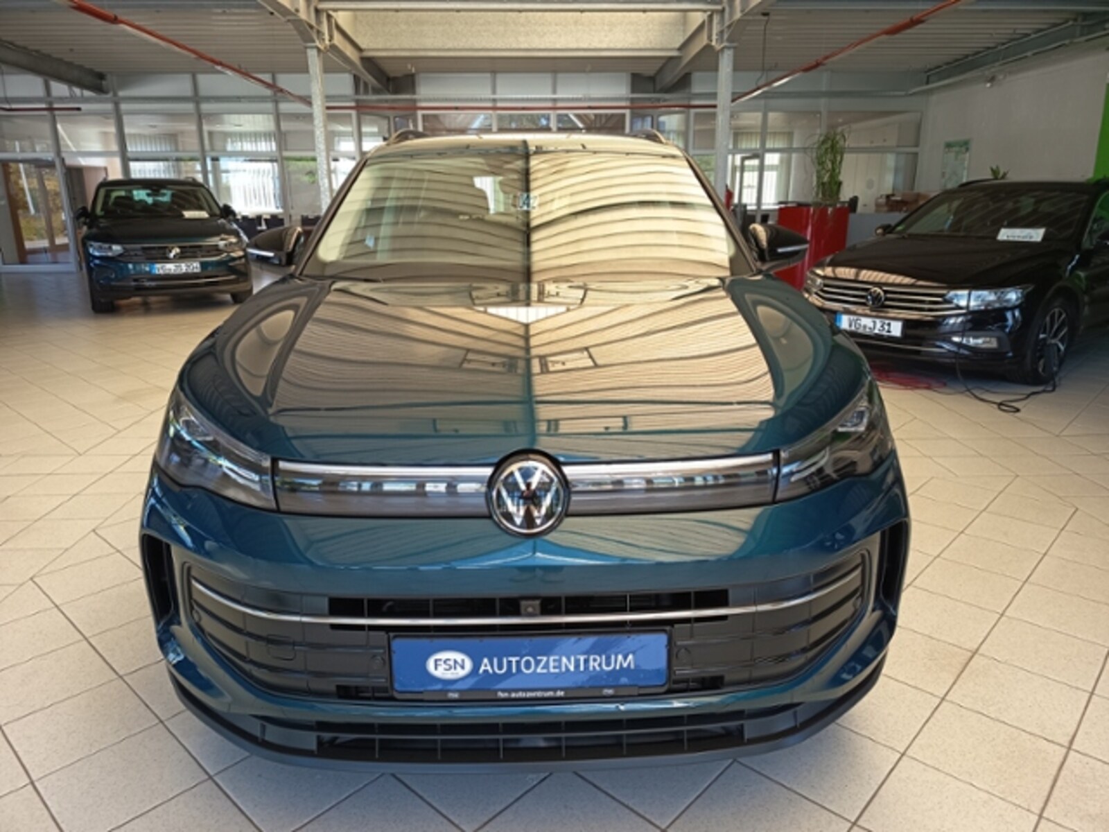 Volkswagen Tiguan – Bild 13
