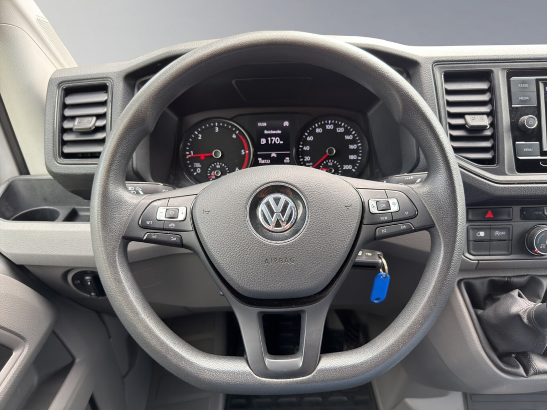 Volkswagen Crafter Kasten langer Radstand