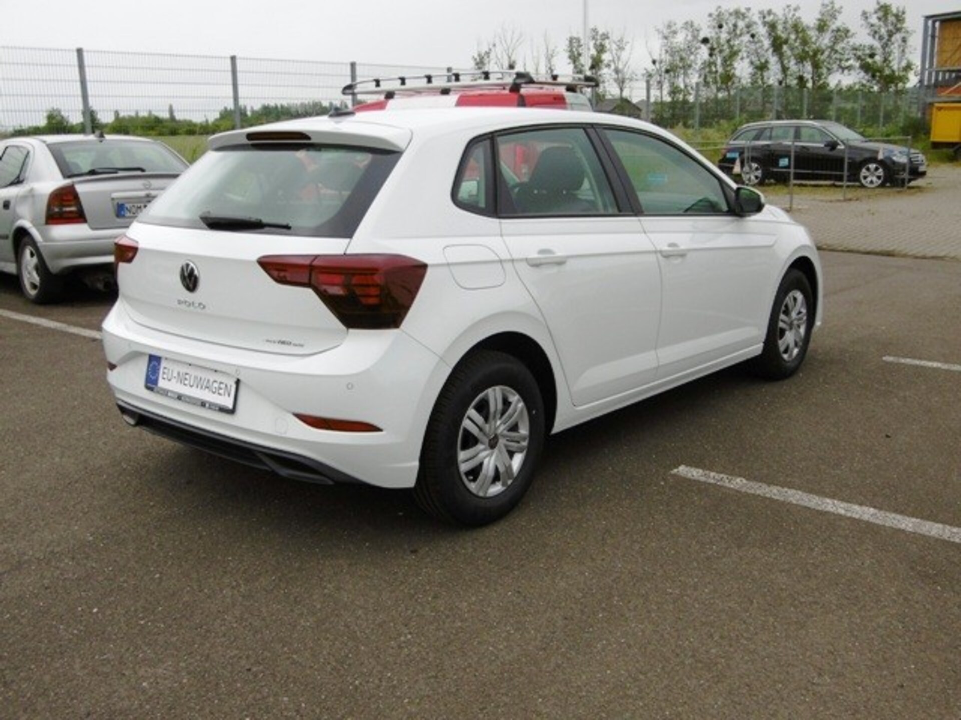 Volkswagen Polo Basis-Modell
