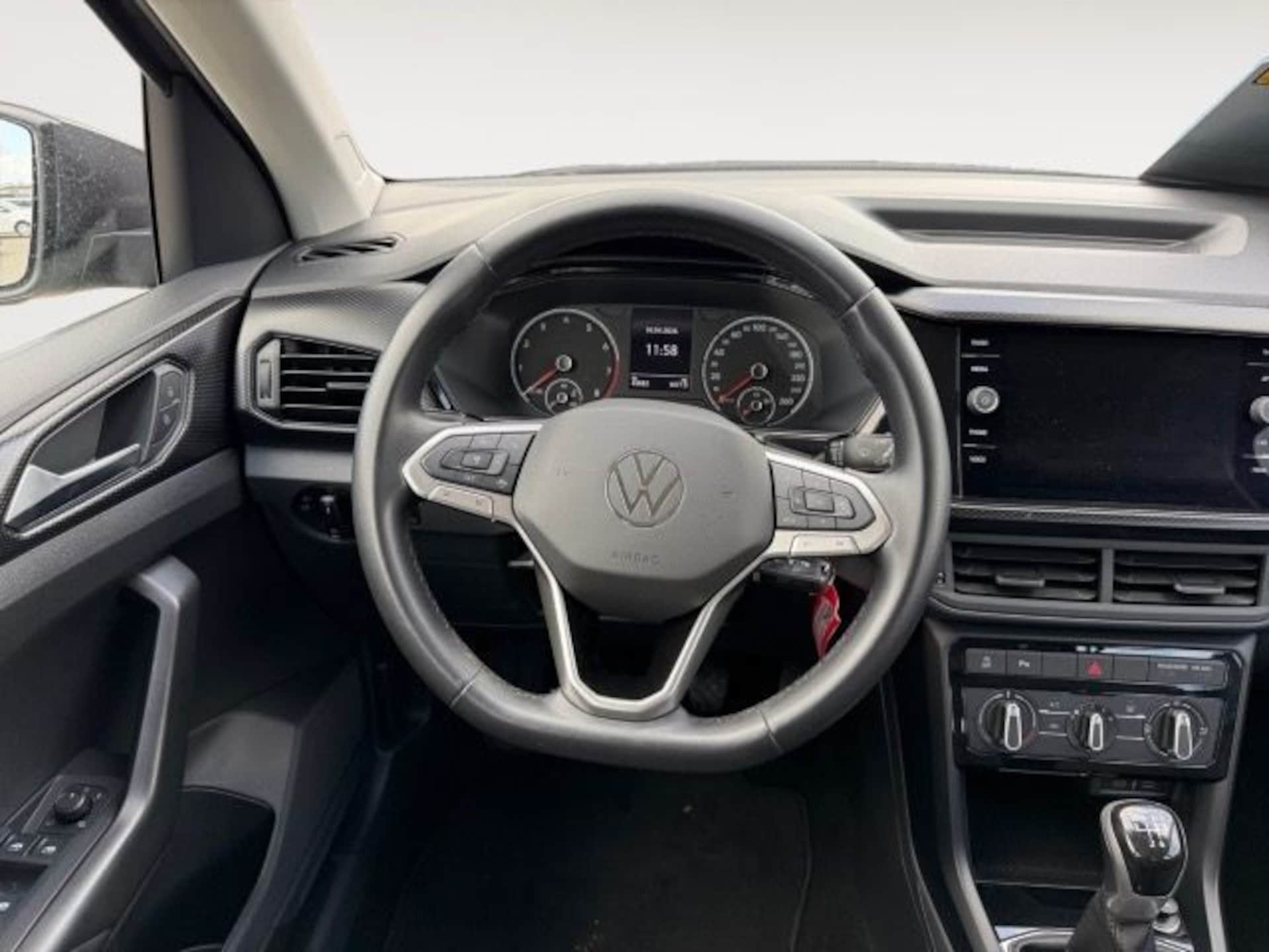 Volkswagen T-Cross Life