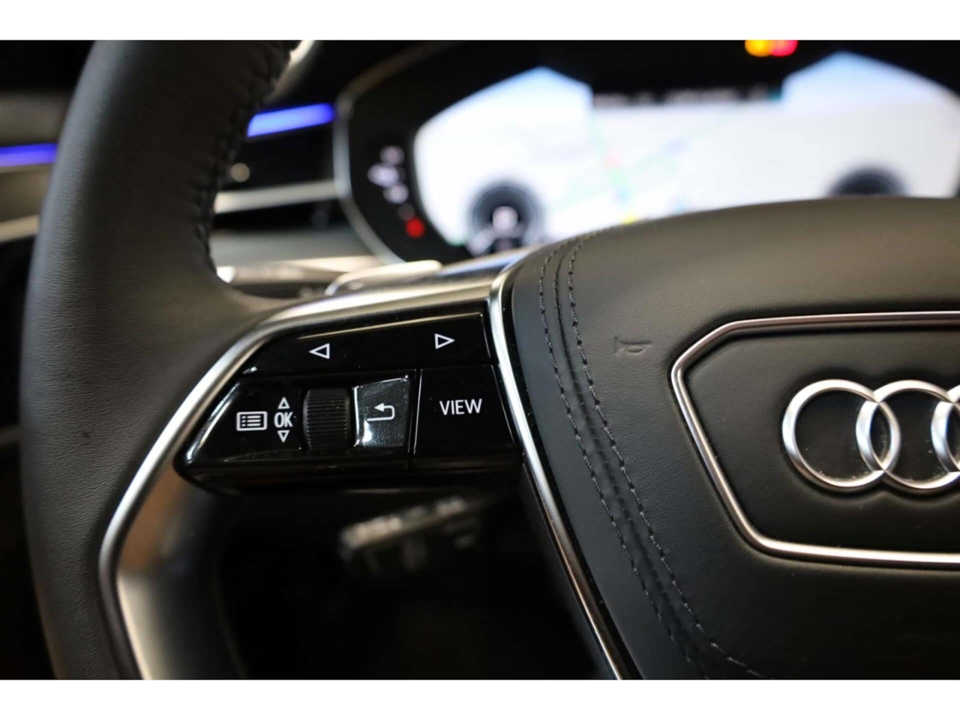 Audi A8 TFSI e