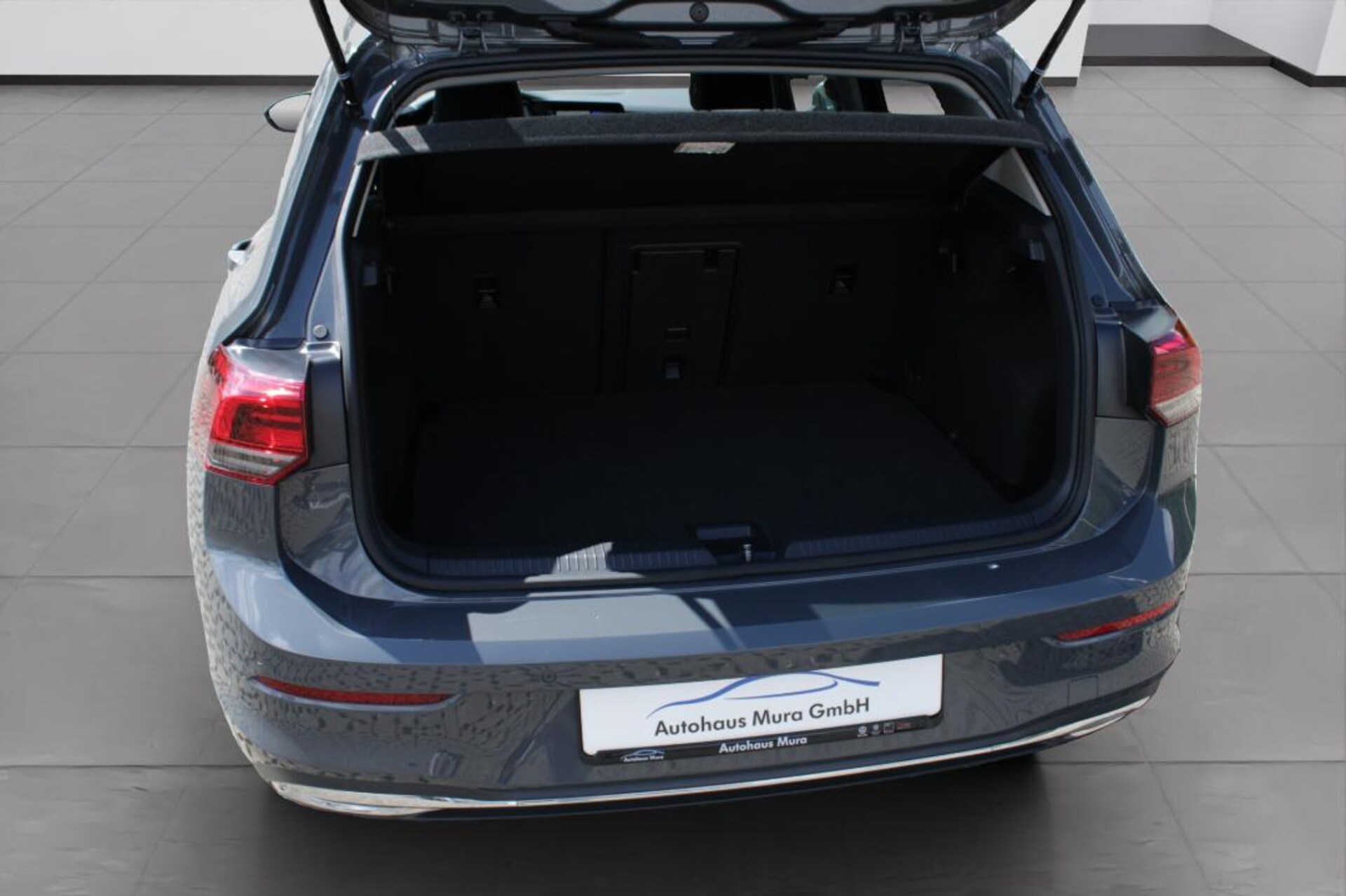 Volkswagen Golf Active