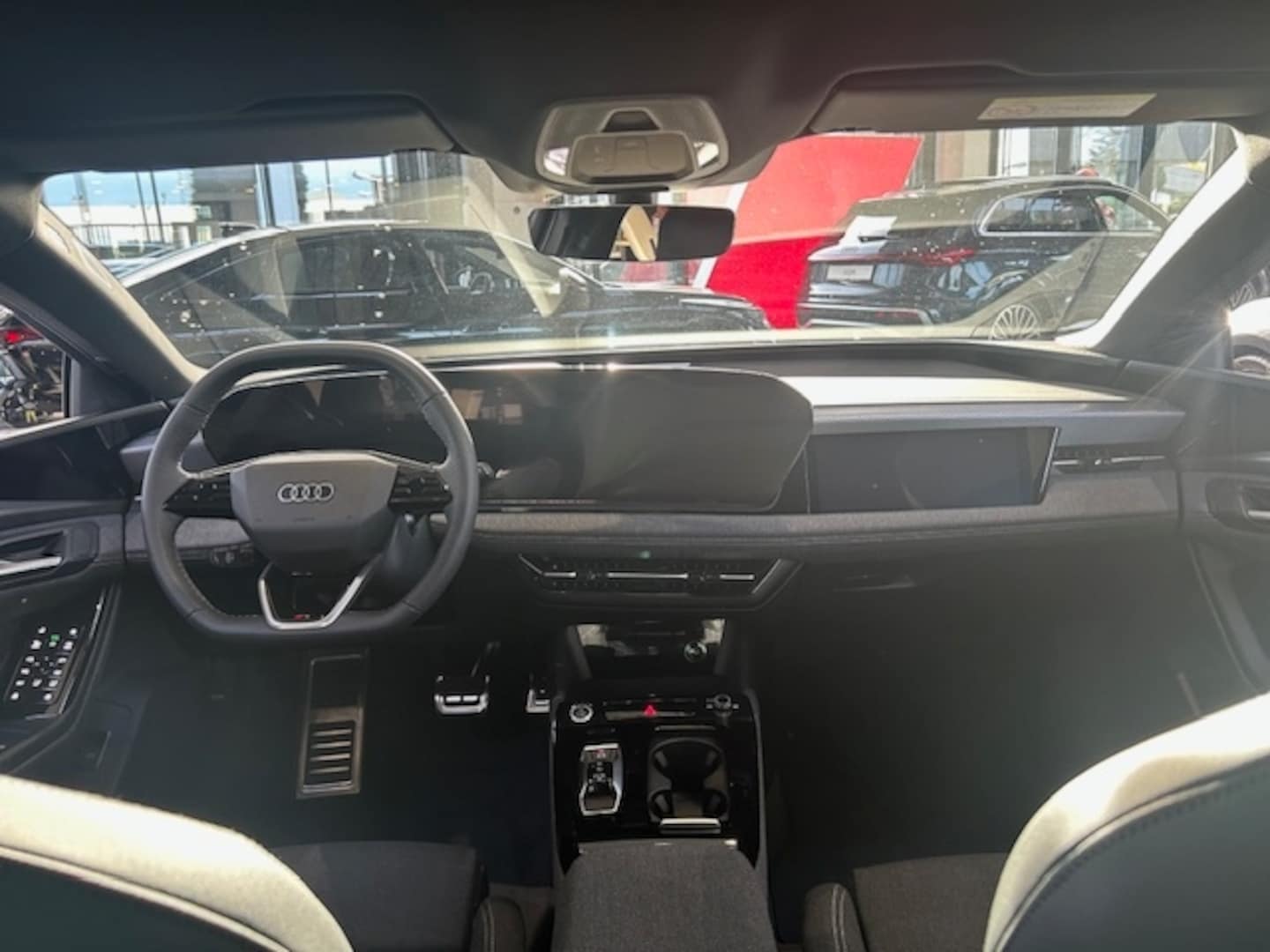 Bild über Audi A6 Avant e-tron e-tron performance - für weitere Informationen kontaktieren Sie den Audi Partner