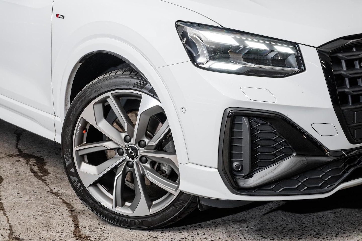 Image about Audi Q2 40 TFSI quattro