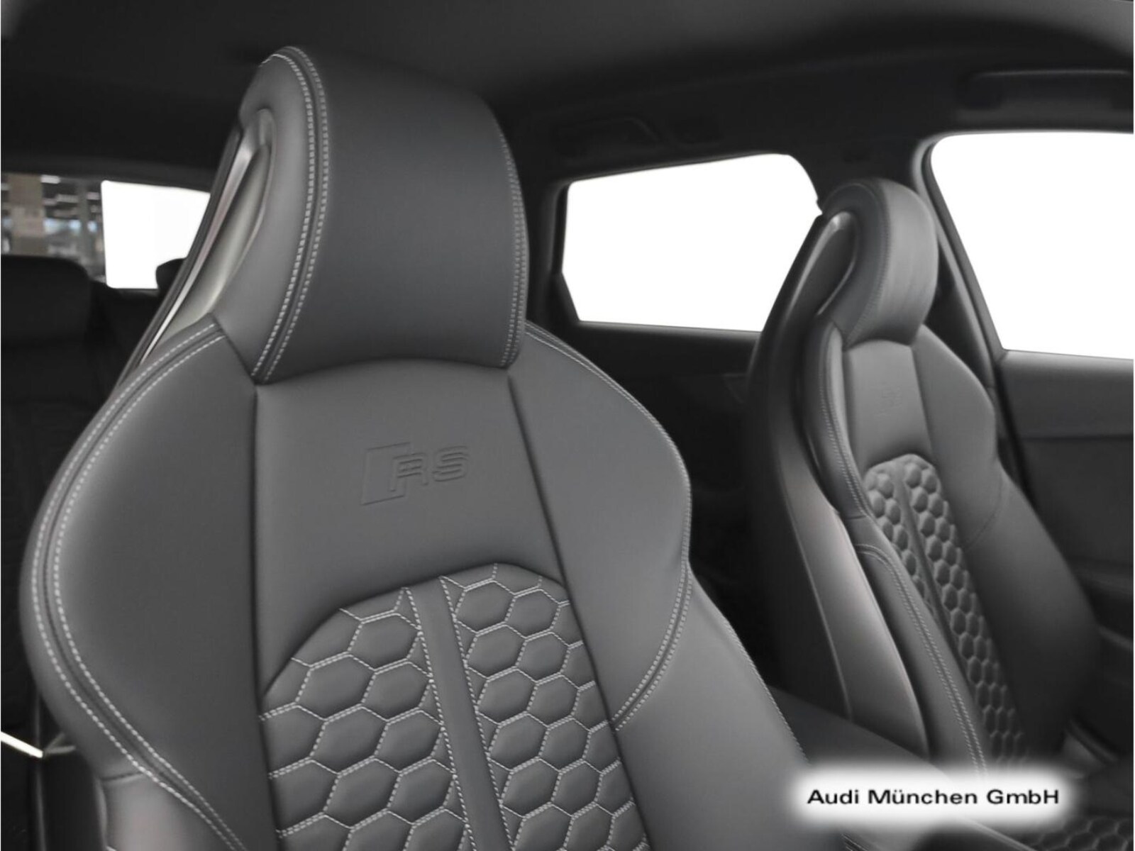 Audi RS 4 Avant – Bild 11