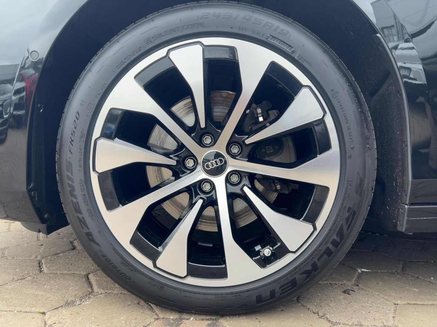 Bild über Audi A6 Avant TFSI 150 kW S tronic - für weitere Informationen kontaktieren Sie den Audi Partner