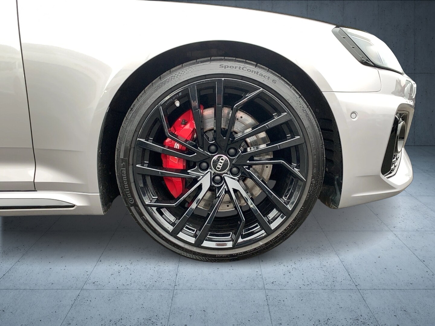 Image about Audi RS 4 Avant TFSI quattro tiptronic