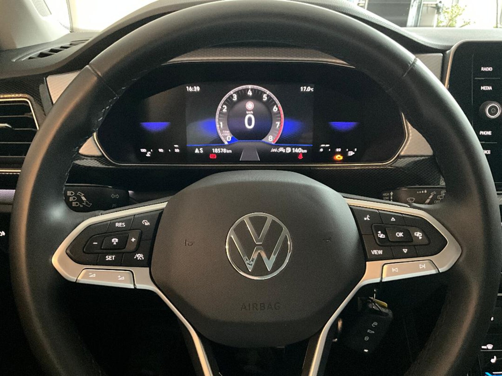 Volkswagen T-Cross – Bild 11