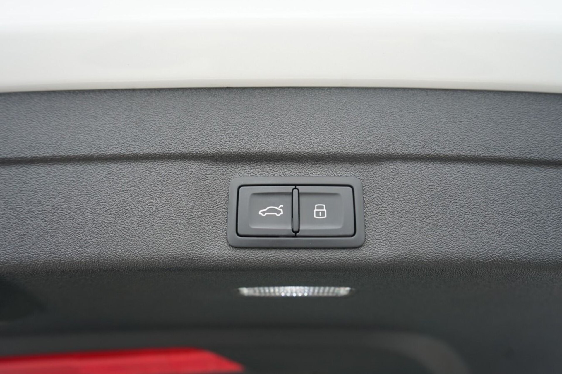 Audi A5 Avant e-hybrid edition one