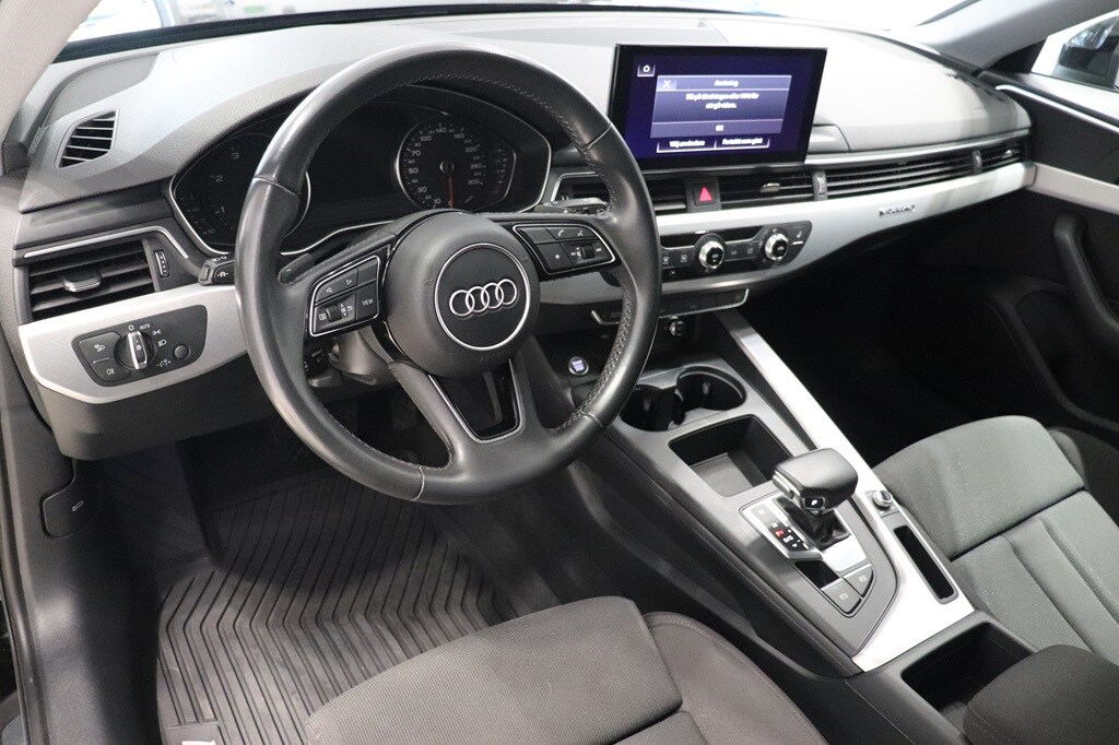 Bild som visar&nbsp;Audi A4 Avant&nbsp;A4 Avant 40 TDI quattro Proline 190 hk S tronic - för mer information kontakta din Audi Partner