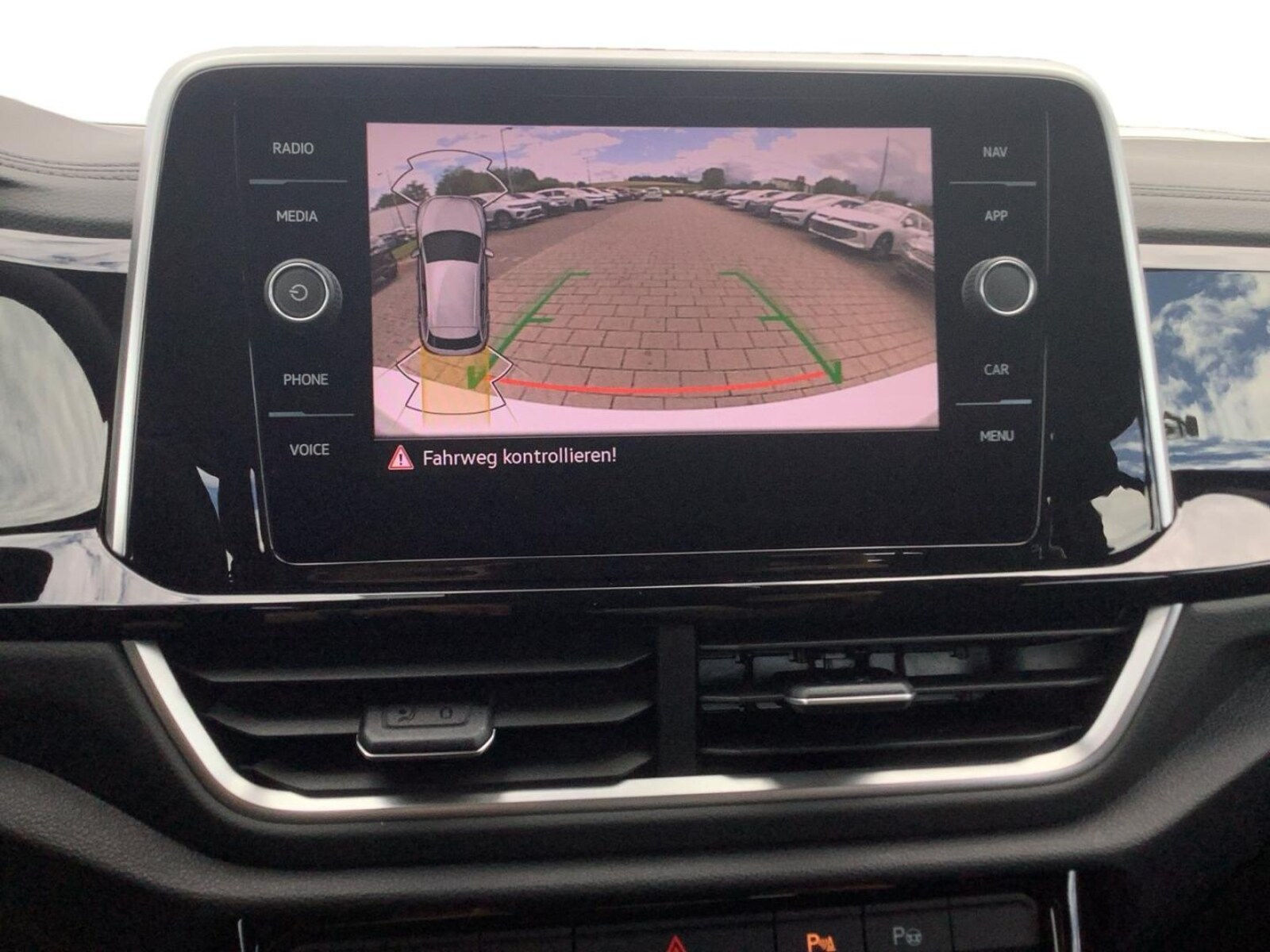 Volkswagen T-Roc – Bild 14
