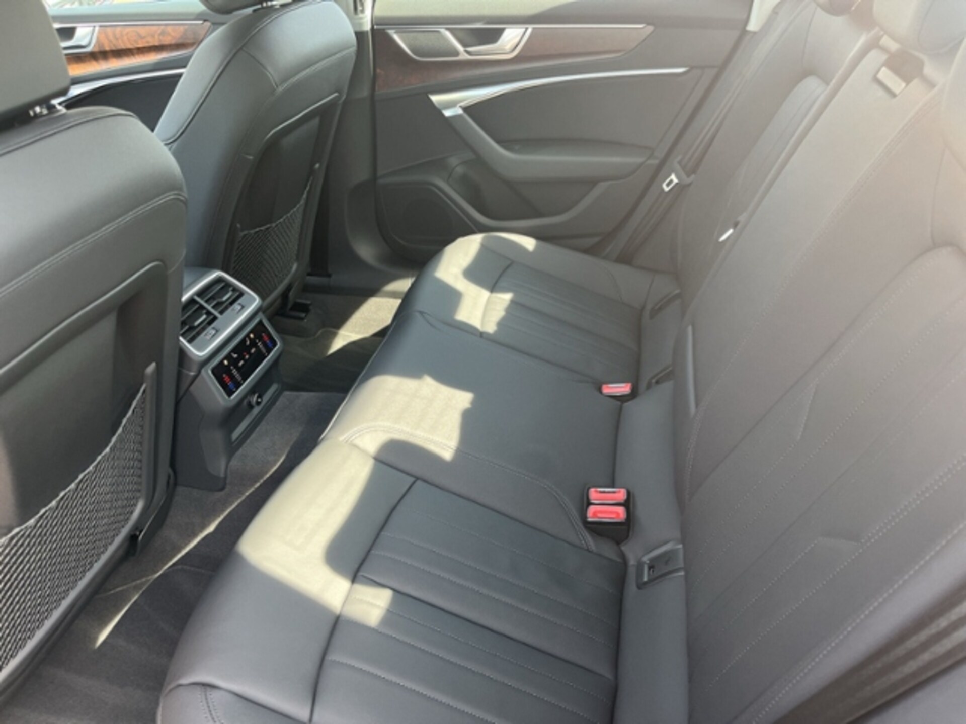 Audi A6 Limousine