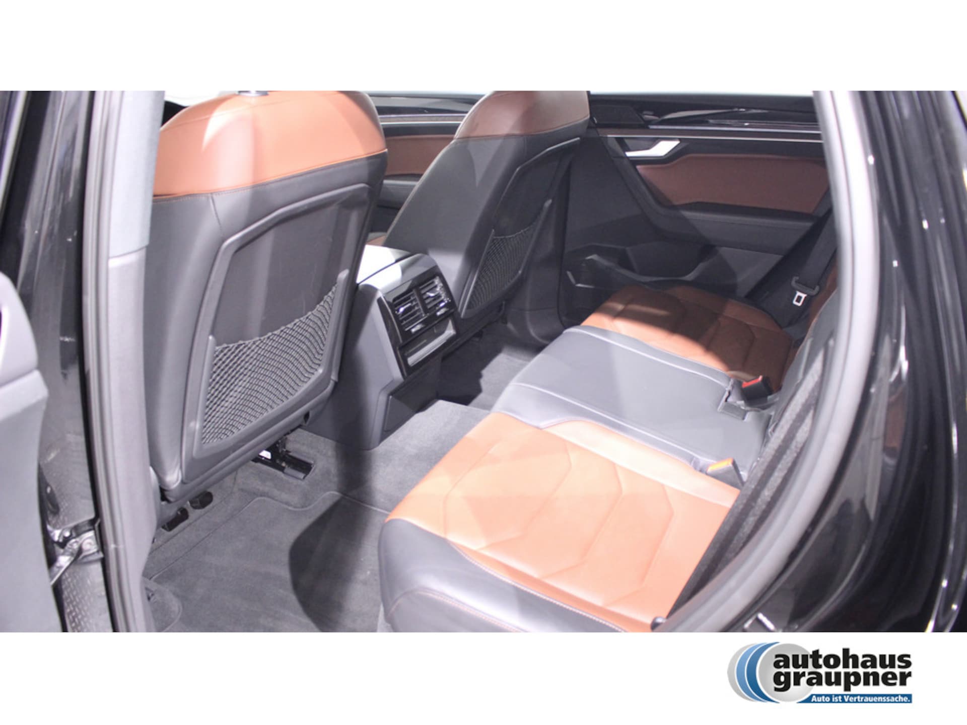 Volkswagen Touareg Atmosphere